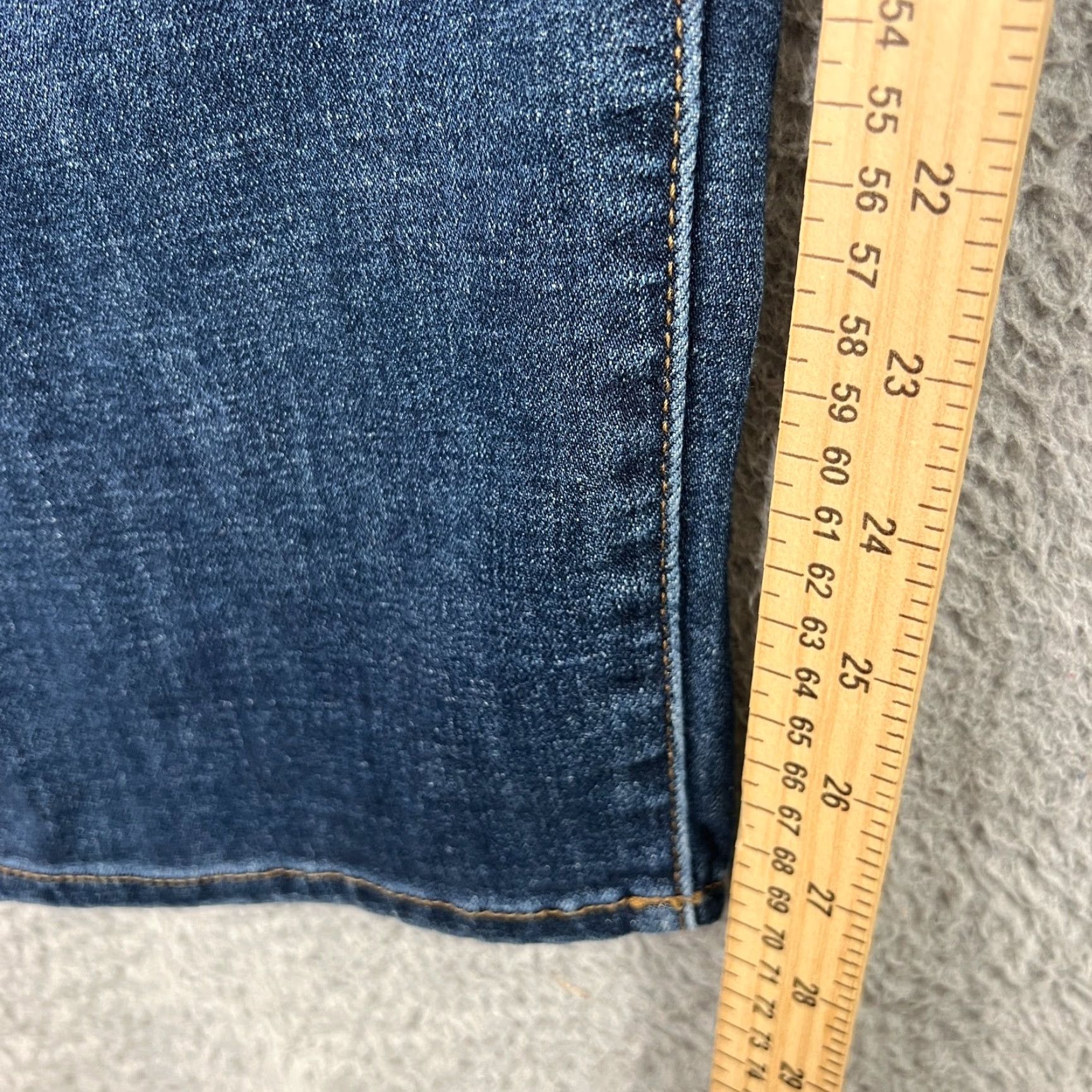 Lucky Brand VINTAGE Lucky Brand 410 Athletic Fit Jeans Men’s Size 36x30 Blue Stretch Waist 36 Straight Size US 36 / EU 52 - 3 Thumbnail