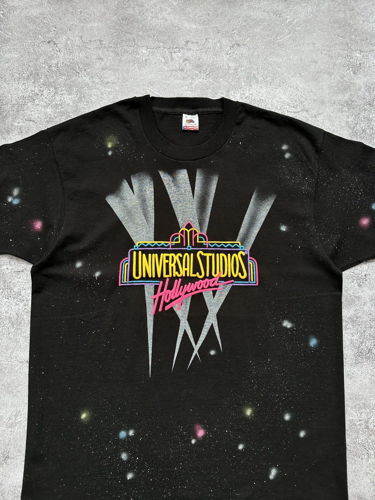Universal Studios Vintage Universal Studios Hollywood T-Shirt Single Stitch Size US XL / EU 56 / 4 - 2 Thumbnail