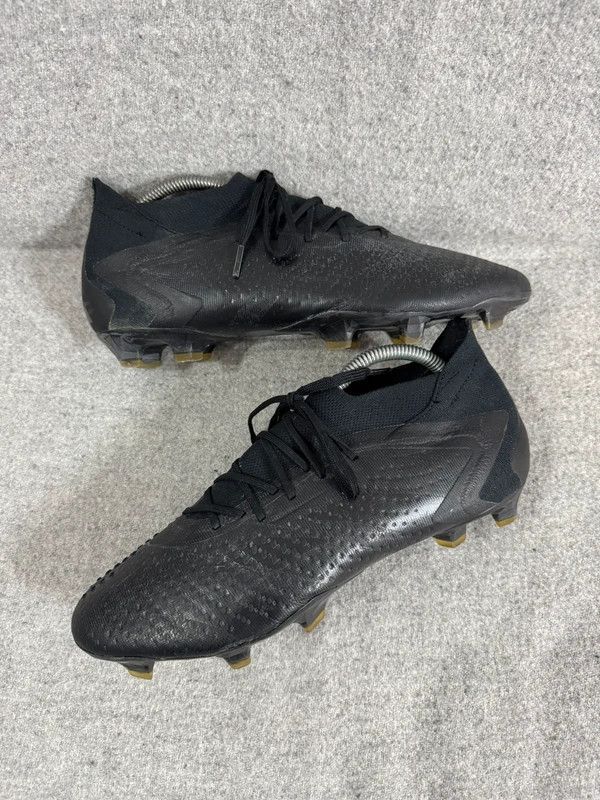 Adidas Adidas Predator Accuracy.1 FG football boots size 44 2/3 Size US 10.5 / EU 43-44 - 1 Thumbnail