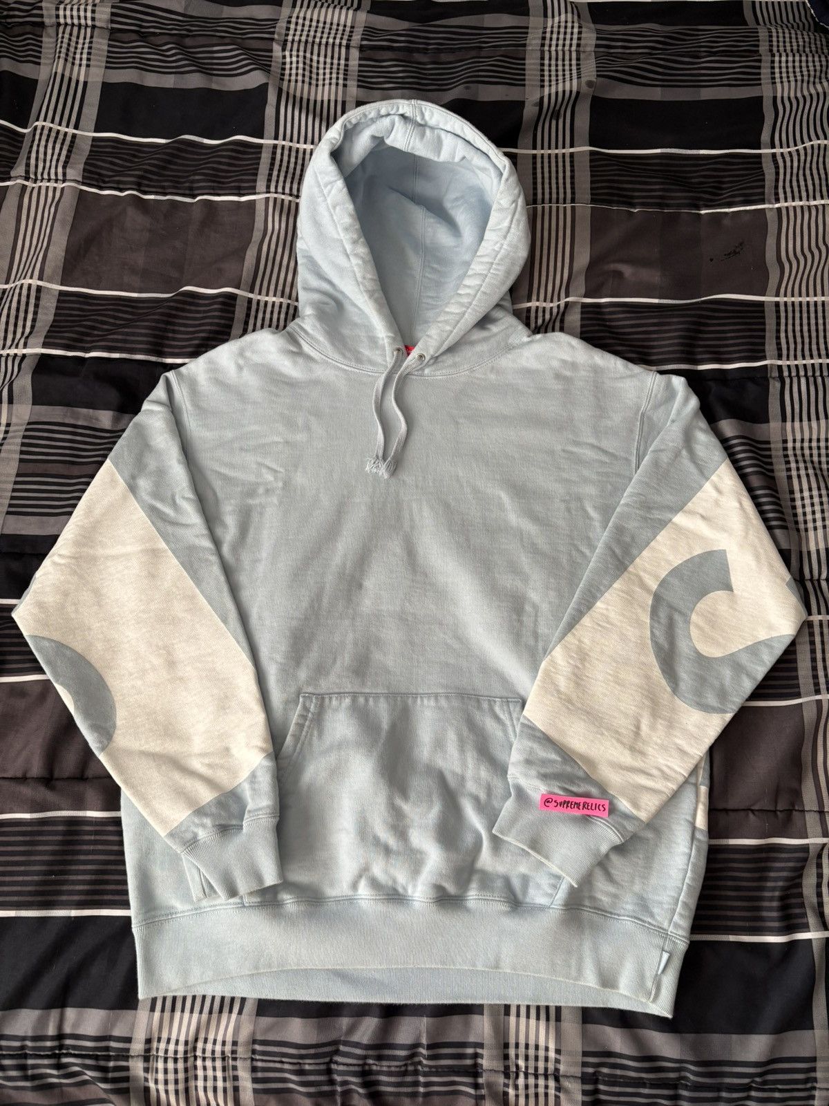 Supreme SS/21 Big Logo Hoodie, Light Blue Size US M / EU 48-50 / 2 - 2 Thumbnail