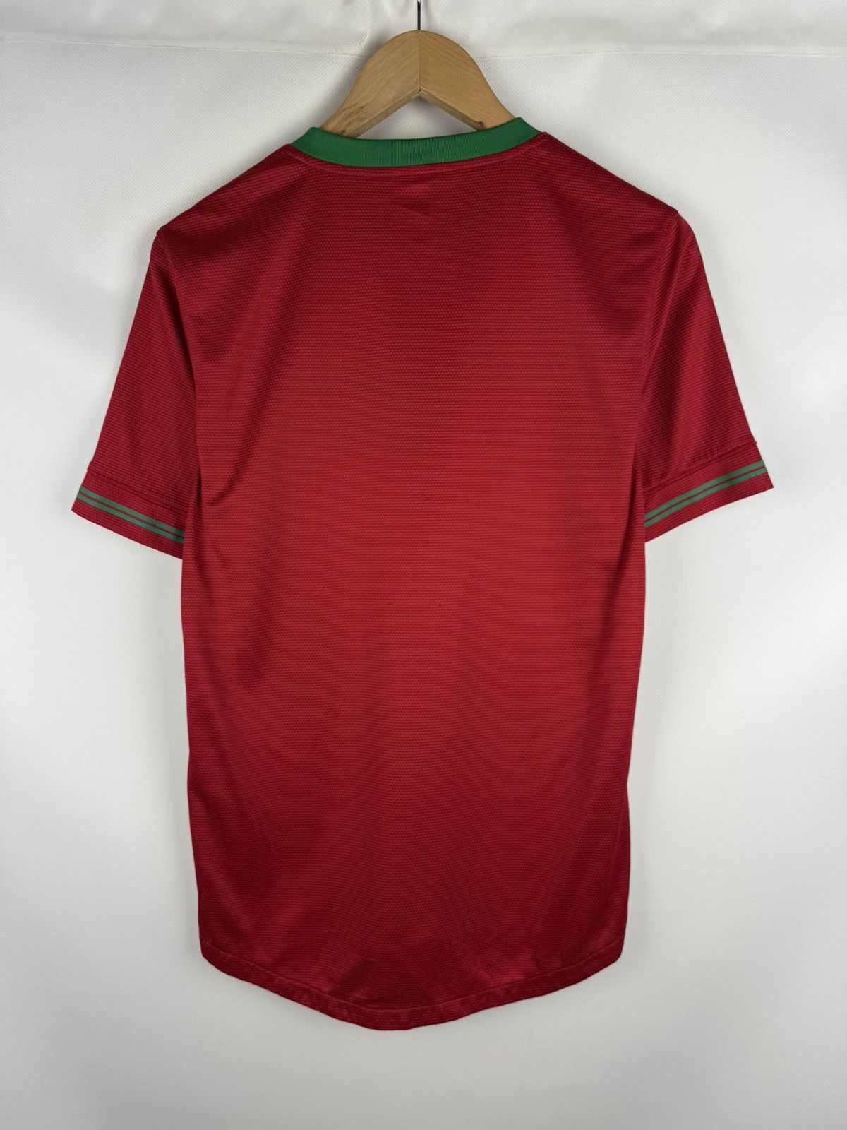 Nike Nike FC Portugal 2012 Home Football Kit Soccer Jersey Shirt Size US S / EU 44-46 / 1 - 16 Thumbnail