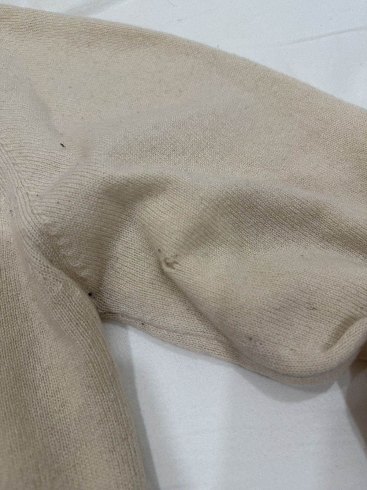 Burberry Vintage Burberry Lambskin Sweater Size US S / EU 44-46 / 1 - 4 Thumbnail