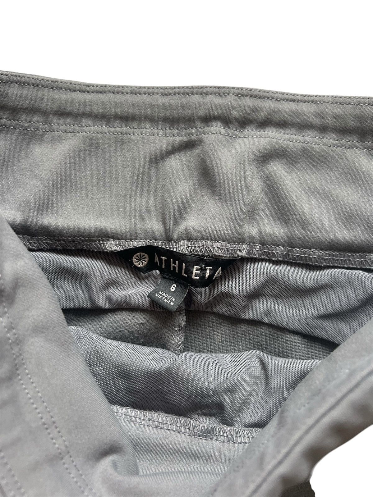 Athleta Athleta Highline Hybrid Hike Tight Pull-On Gray Pants | 6 Size 28" / US 6 / IT 42 - 3 Thumbnail