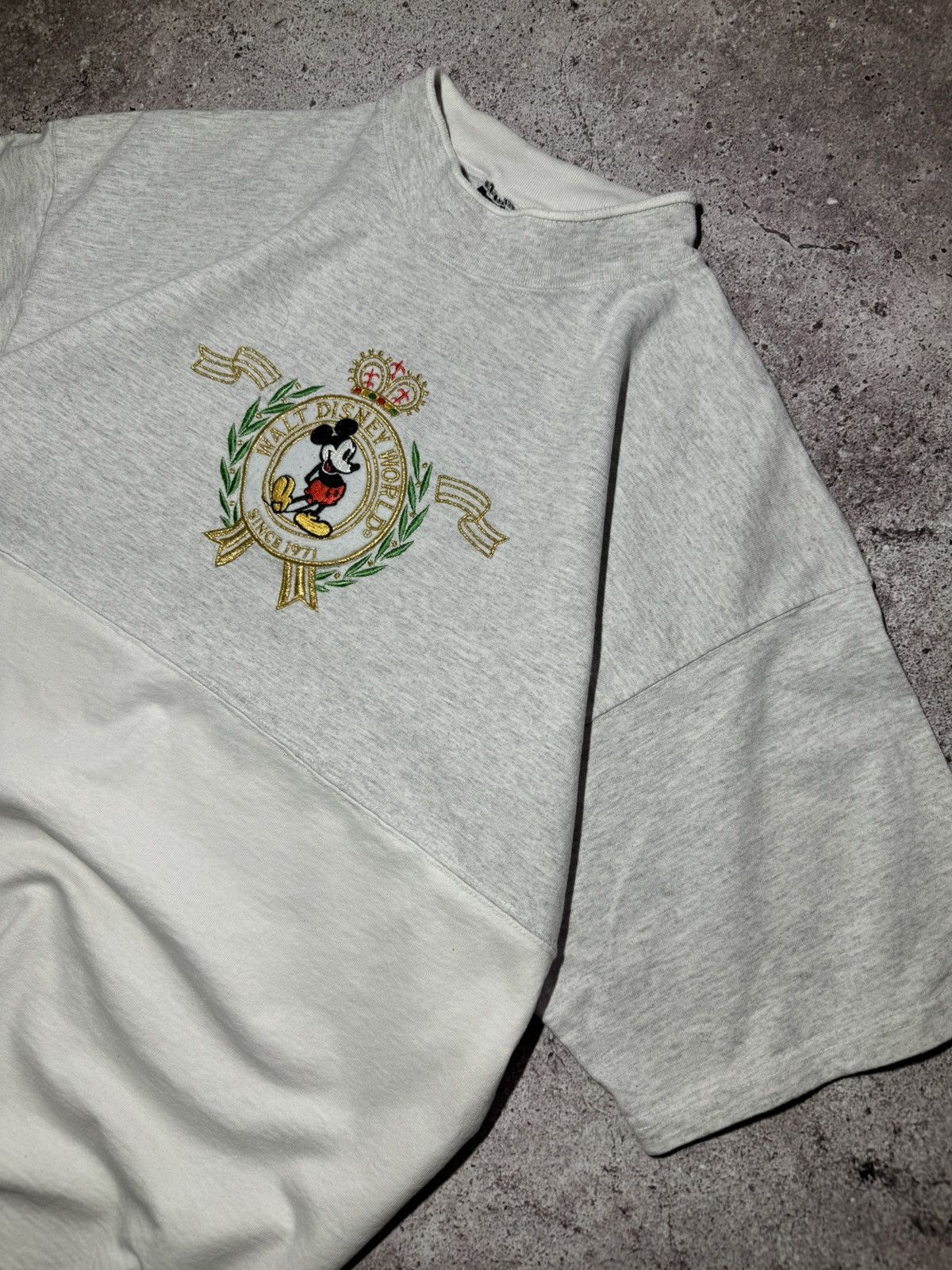 Disney × Vintage Vintage Disney Embroidered Logo Cotton Movie T-shirt Size US XL / EU 56 / 4 - 4 Thumbnail
