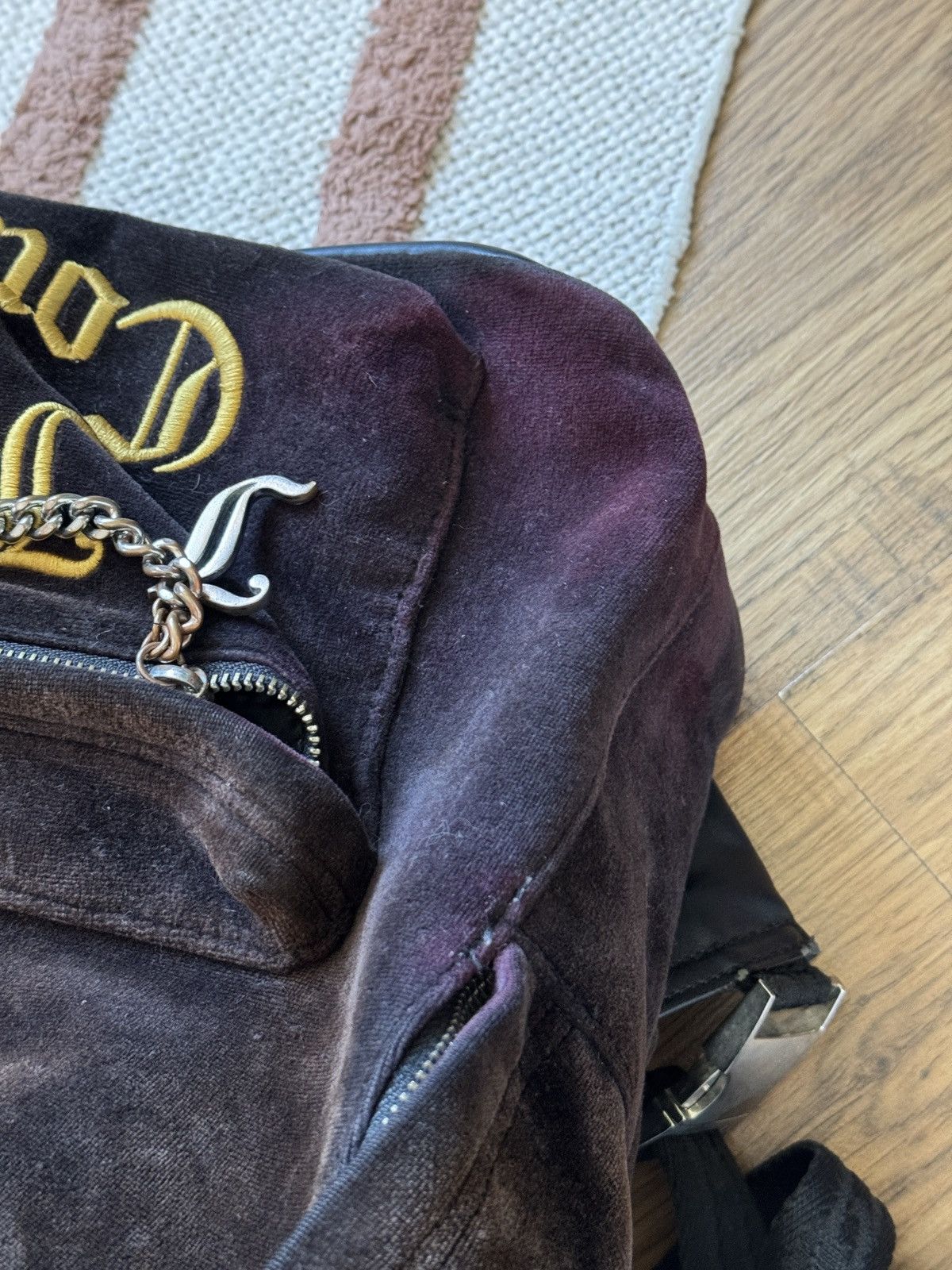 Juicy Couture × Vintage VINTAGE JUICY COUTURE VELOUR CUTE BACKPACK Size ONE SIZE - 9 Thumbnail