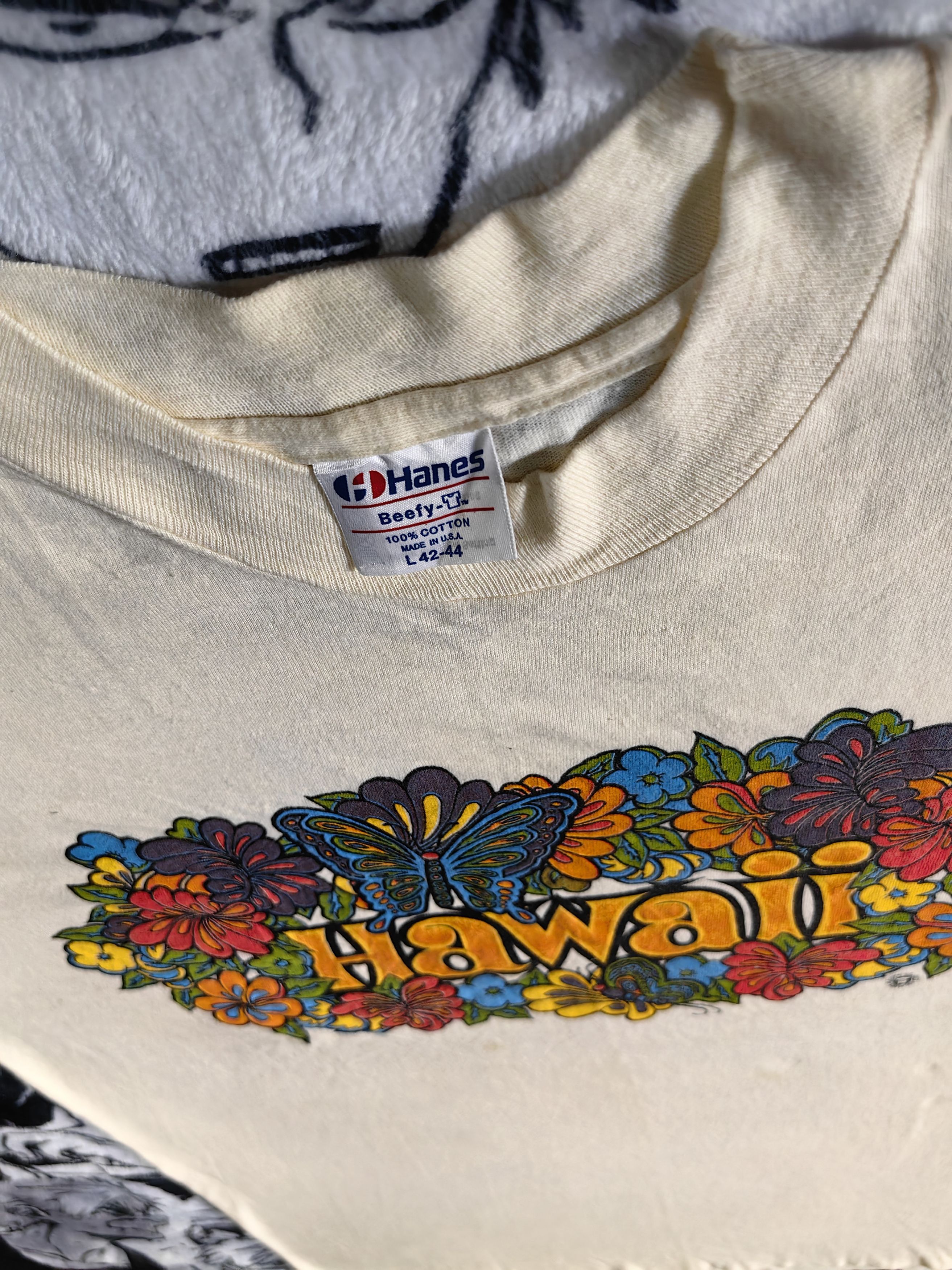 Hanes Vintage early 80's Hanes Beefies Hawaii Flower Power (Rare) Size US L / EU 52-54 / 3 - 13 Thumbnail