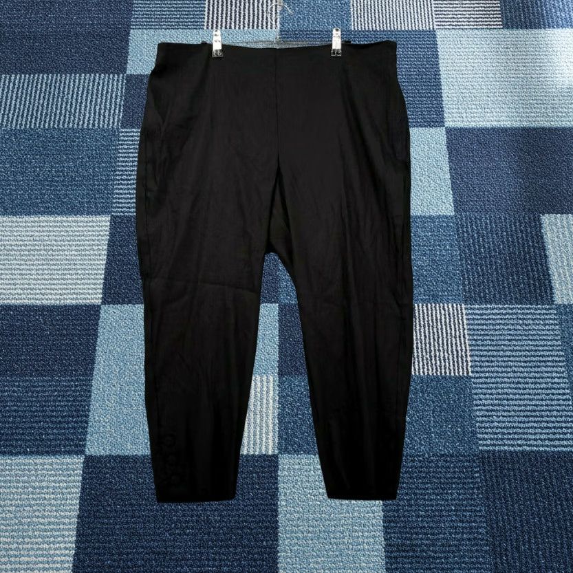 Vintage Unbranded Pants Womens 18 Plus Black Cropped High Rise Tapered Zip Flat Front Womens Plus Size Black Cropped Front Zip Tapered Pants Size 40" / US 18 - 1 Thumbnail
