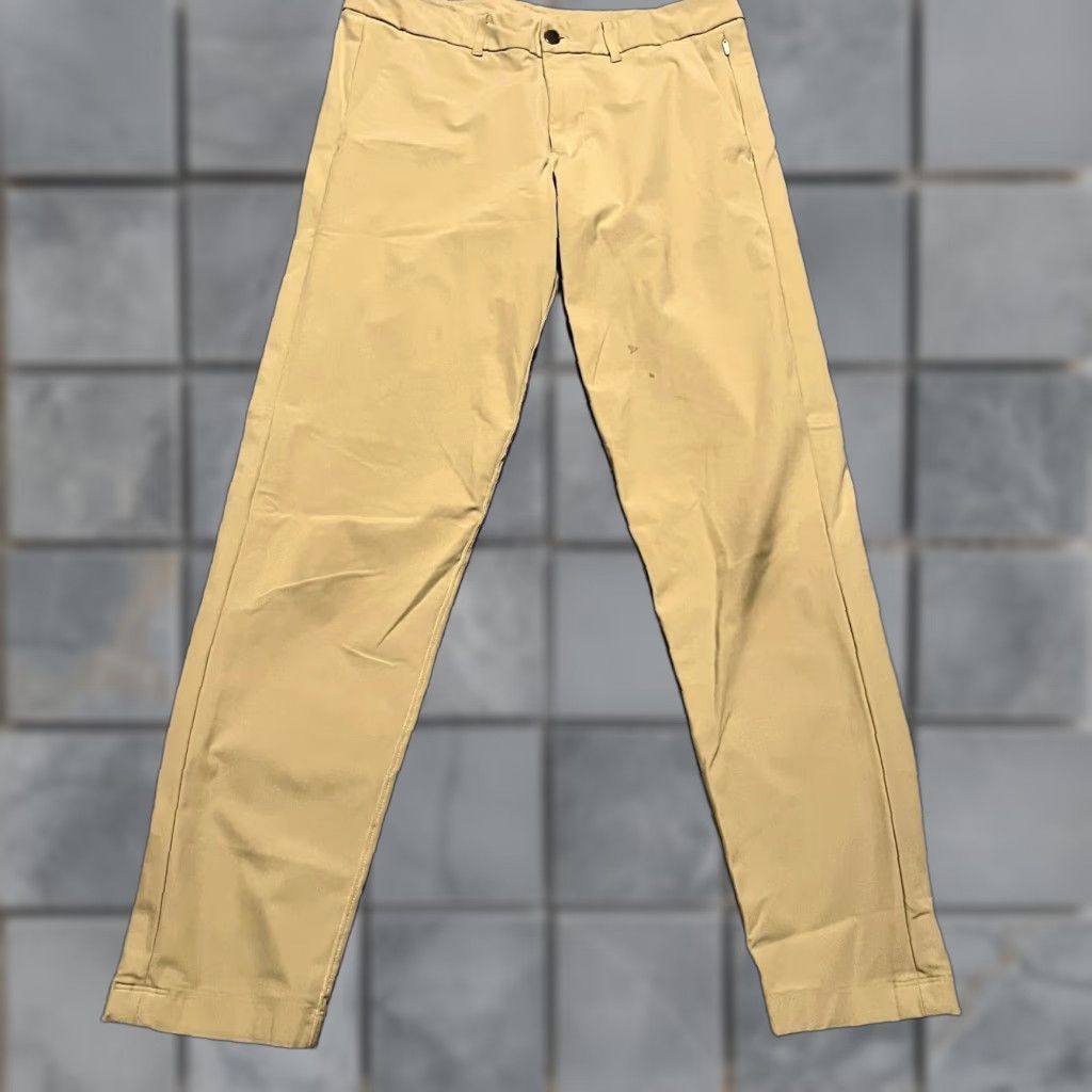 Lululemon Lululemon Commission Pants Mens 32 x29.5 Tan Slim Fit Warpstreme M5439S Beige Chino Inseam 29in Mens Size US 32 / EU 48 - 1 Thumbnail