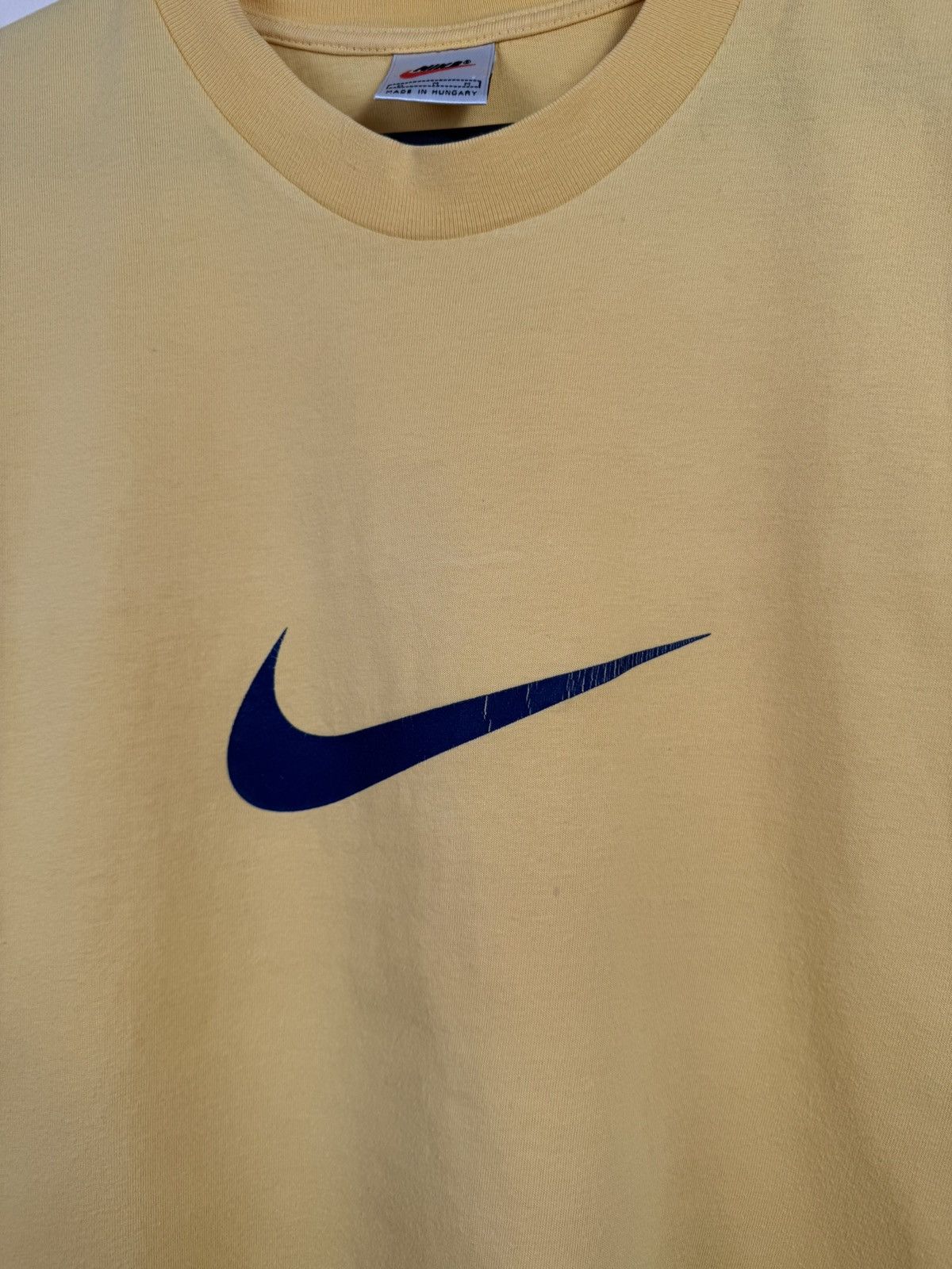 Nike Vintage Nike T shirt Centre Logo Peach Streetwear M Size US M / EU 48-50 / 2 - 12 Thumbnail