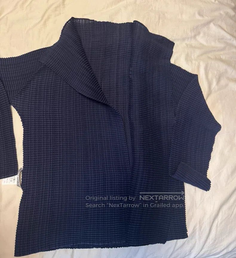 Issey Miyake Issey Miyake Main Line Bubble Long Sleeve Cardigan Navy Bl Size M / US 6-8 / IT 42-44 - 1 Thumbnail