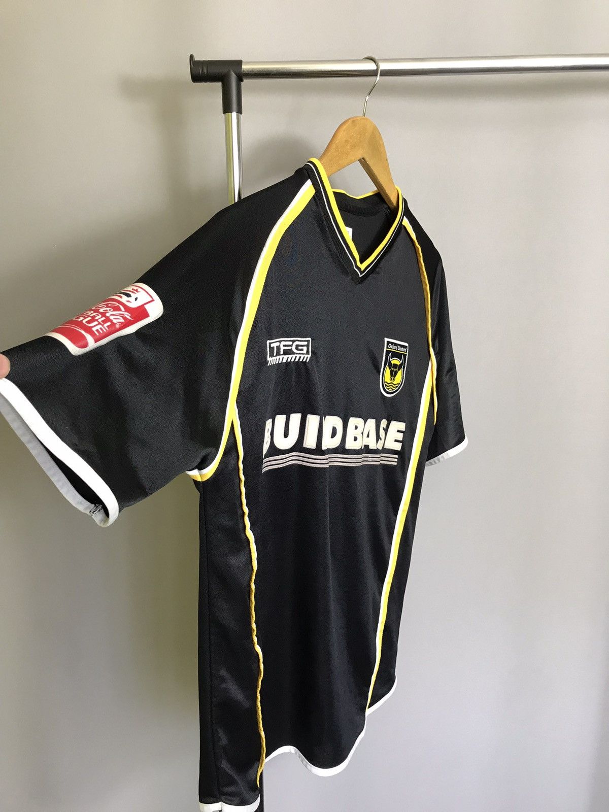 Other OXFORD UNITED 2005 2006 SHIRT SOCCER TFG BLACK Mateo Corbo Size US S / EU 44-46 / 1 - 2 Thumbnail