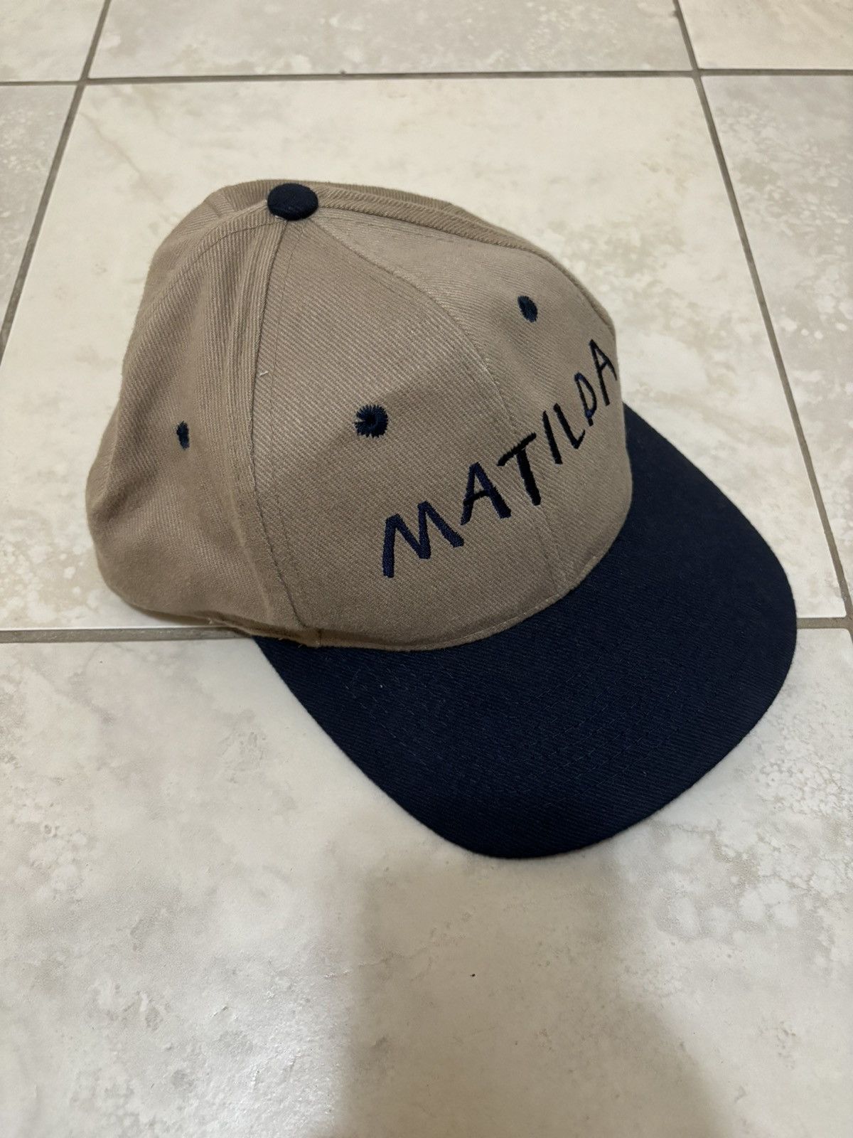 Vintage rare vintage 90s Matilda movie Danny Devito cast crew hat Size ONE SIZE - 5 Thumbnail