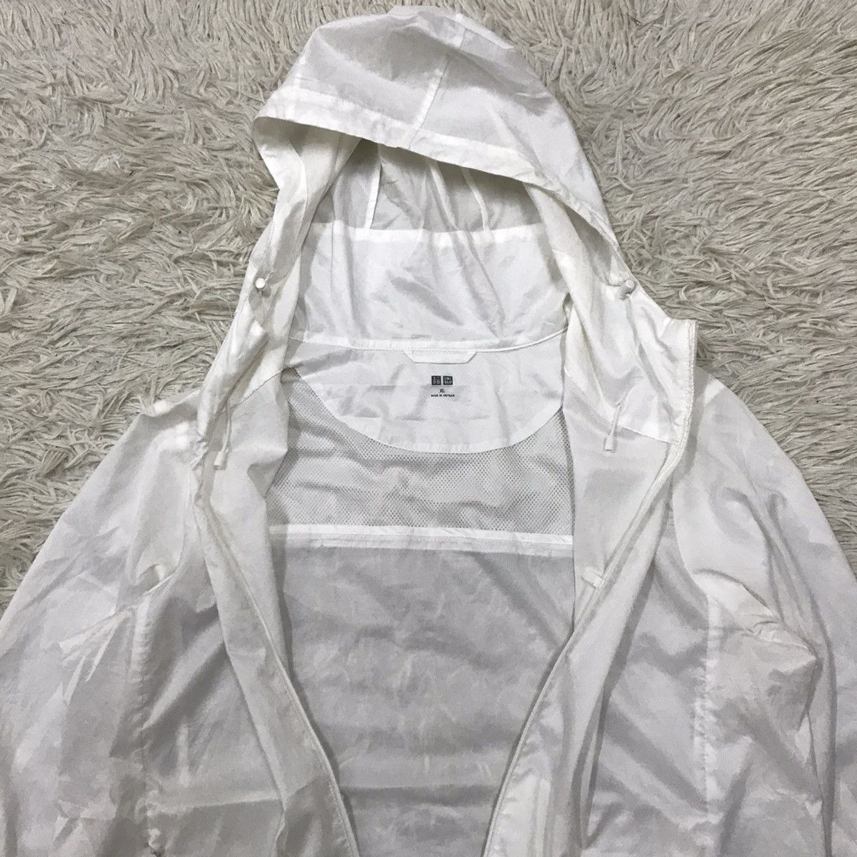 Uniqlo Uniqlo Running Windbreaker Jacket Hoodie Size S / US 4 / IT 40 - 4 Thumbnail