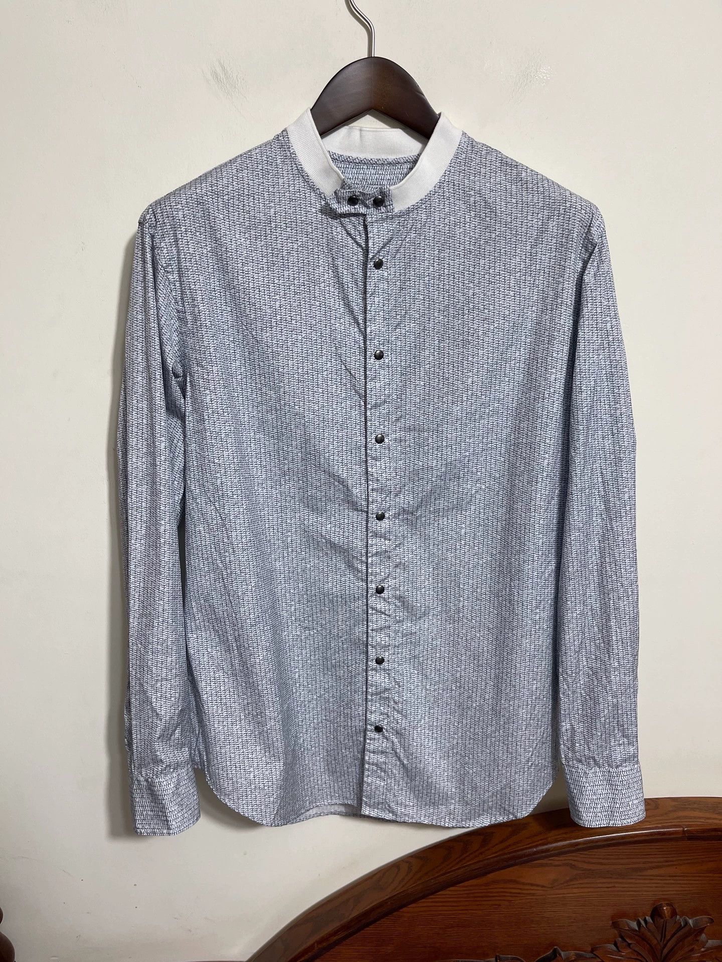 Giorgio Armani Giorgio Armani Oversized Long Sleeve Shirt (41) Size US L / EU 52-54 / 3 - 1 Thumbnail