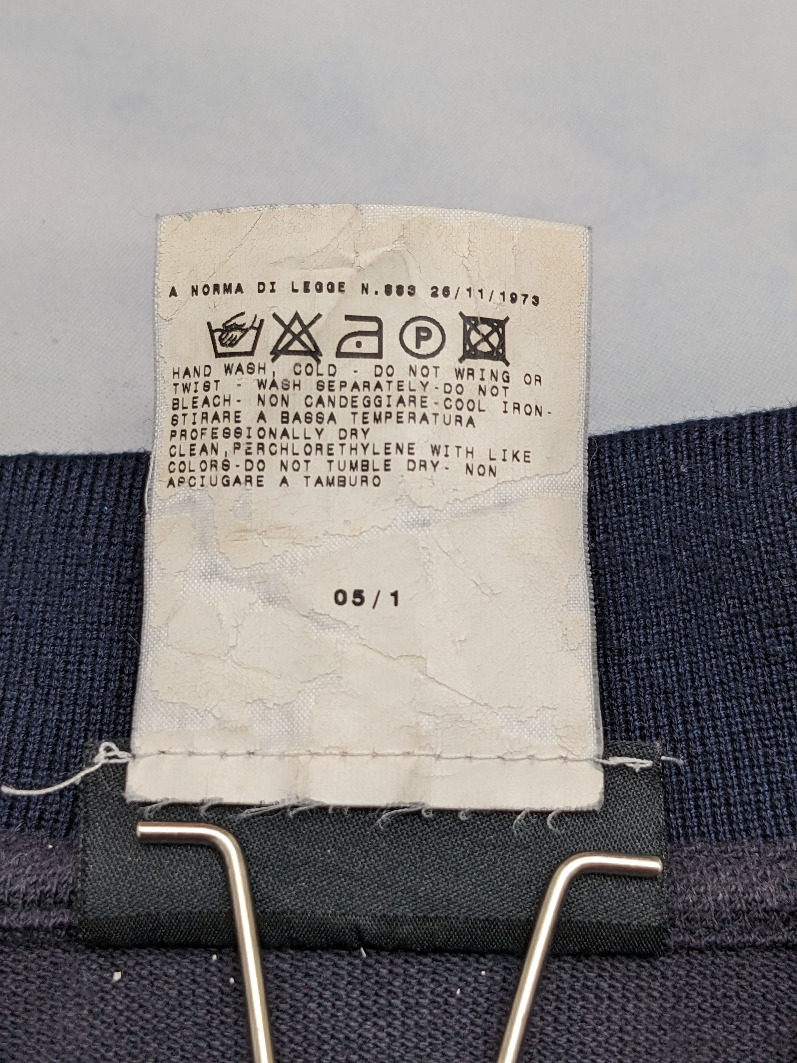 Versace Jeans Couture VINTAGE VERSACE JEANS COUTURE Size US S / EU 44-46 / 1 - 15 Thumbnail