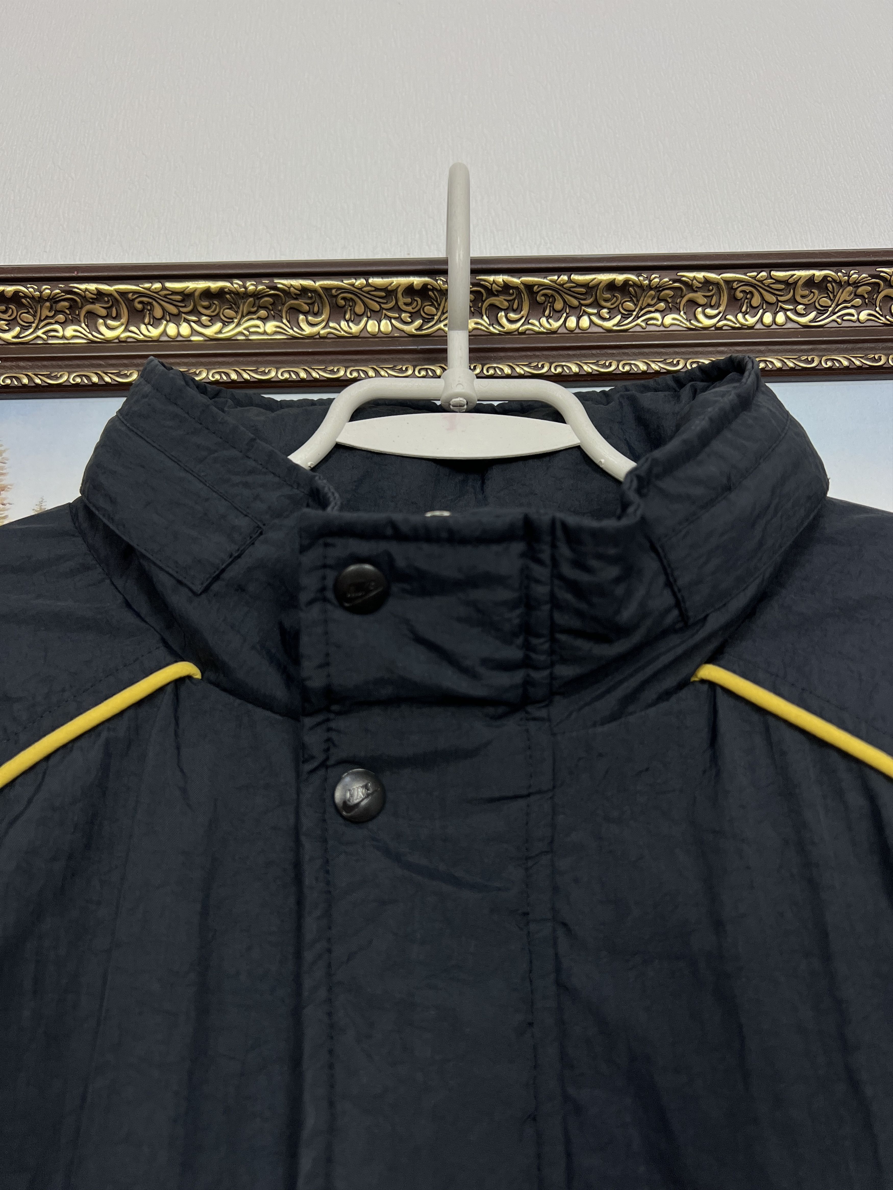 Nike Vintage Borussia Dortmund Football Jacket Soccer Long Bomber Size US L / EU 52-54 / 3 - 3 Thumbnail