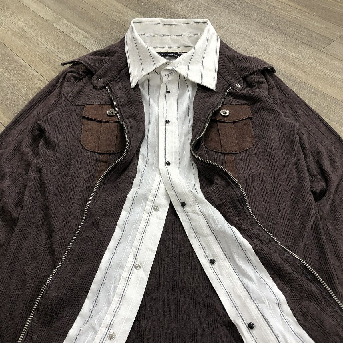 Japanese Brand 2000s Urban Collection Double Layers Punk LGB Grunge Shirt Size US S / EU 44-46 / 1 - 5 Thumbnail