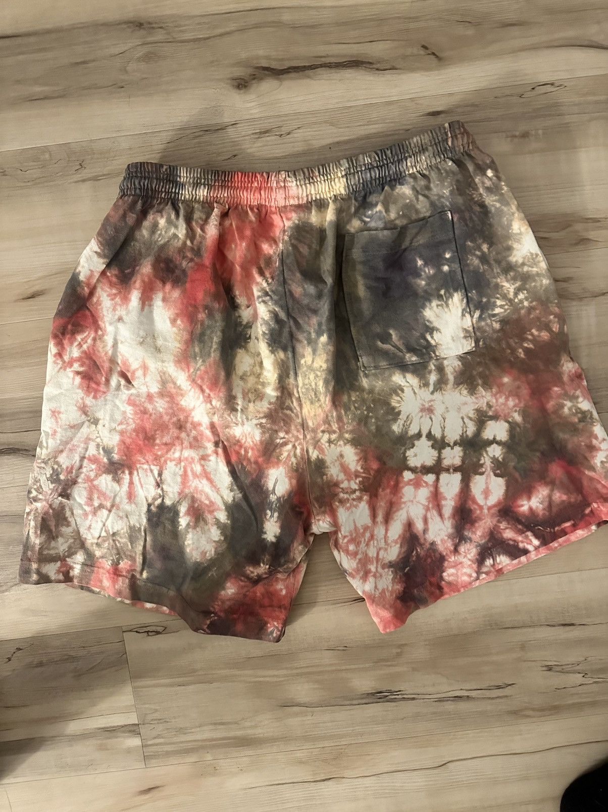 Online Ceramics Online Ceramics Grateful Dead Tour Tie Dye Shorts Size XL Size US 36 / EU 52 - 5 Thumbnail