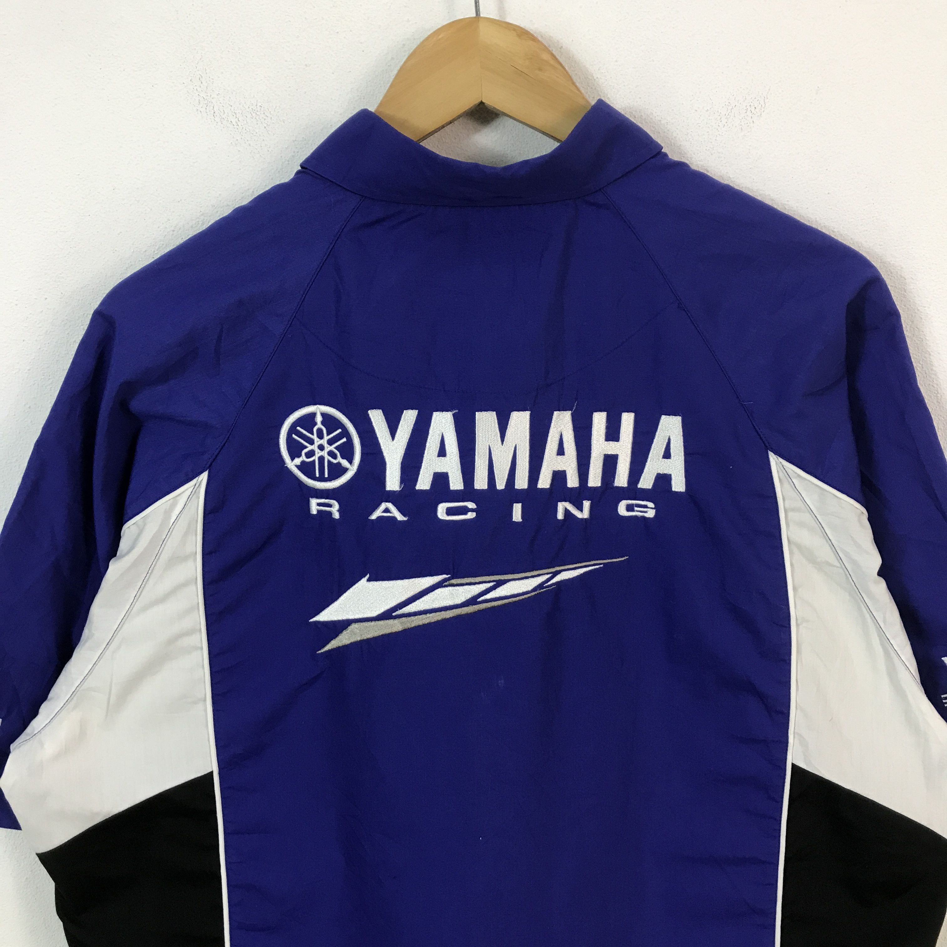Yamaha Vintage Yamaha Racing Japan Design button Up Shirt Size US L / EU 52-54 / 3 - 4 Thumbnail