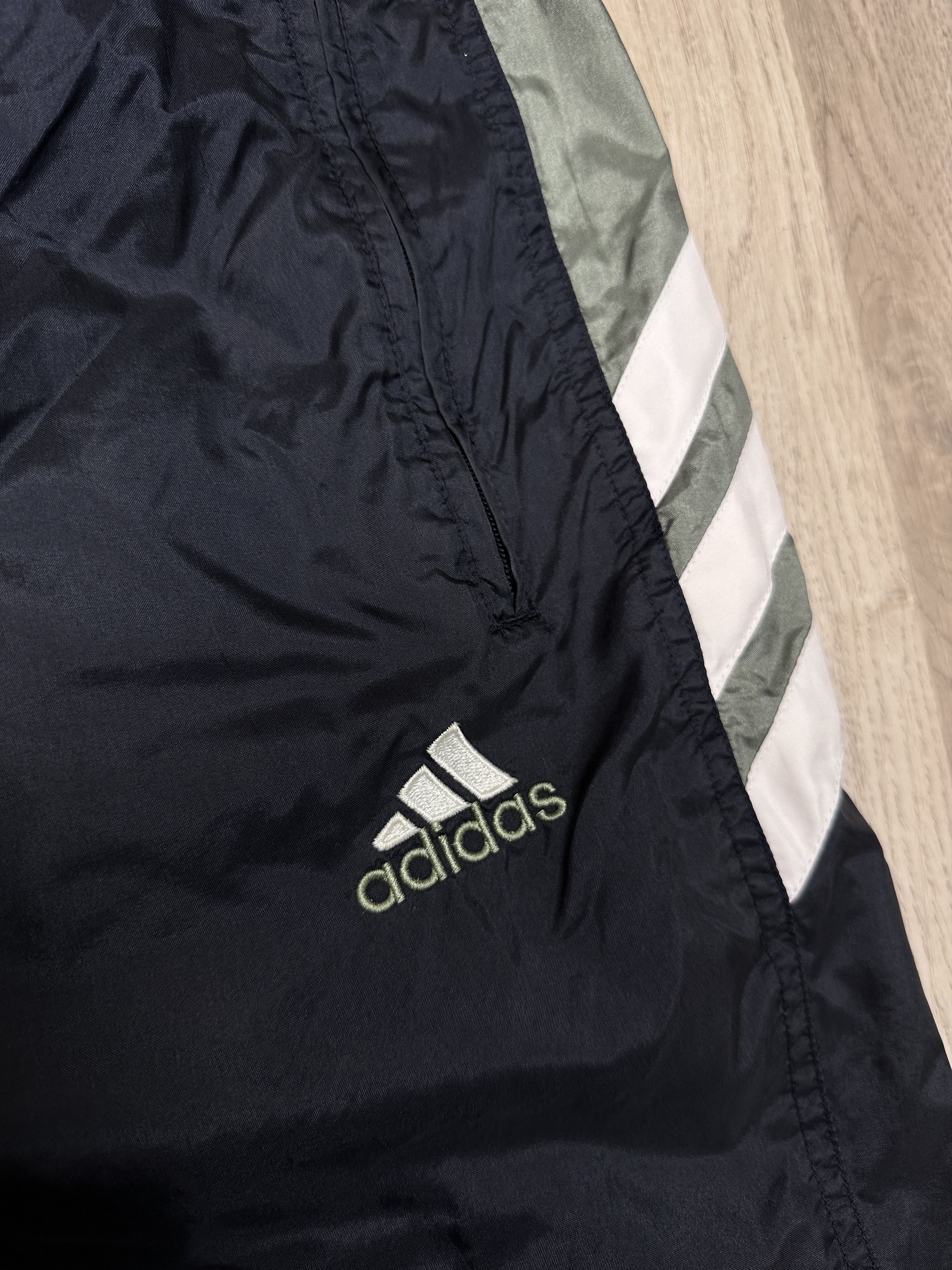 Adidas × Vintage Adidas Vintage Mens Baggy Nylon Track Pants Size US 32 / EU 48 - 3 Thumbnail