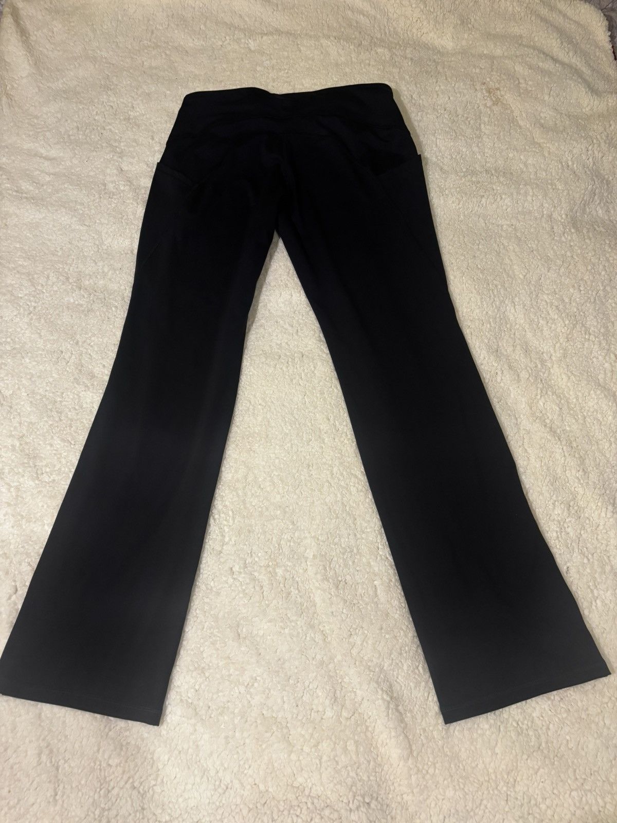 Other Black yoga pants1717 Size 30" / US 8 / IT 44 - 8 Thumbnail