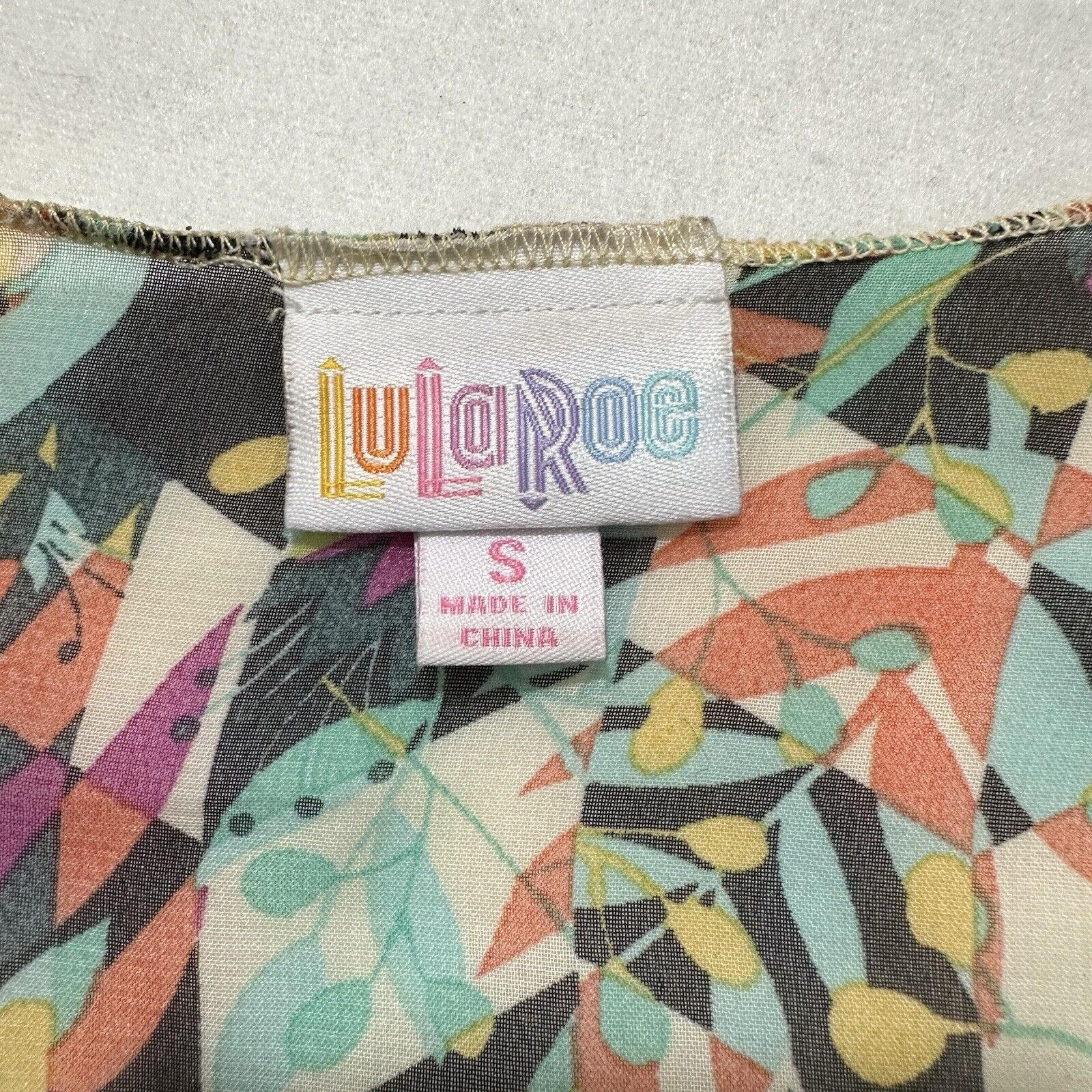 Other LuLaRoe Shirley Small Kimono Cardigan Open Front Sheer Size S / US 4 / IT 40 - 3 Thumbnail