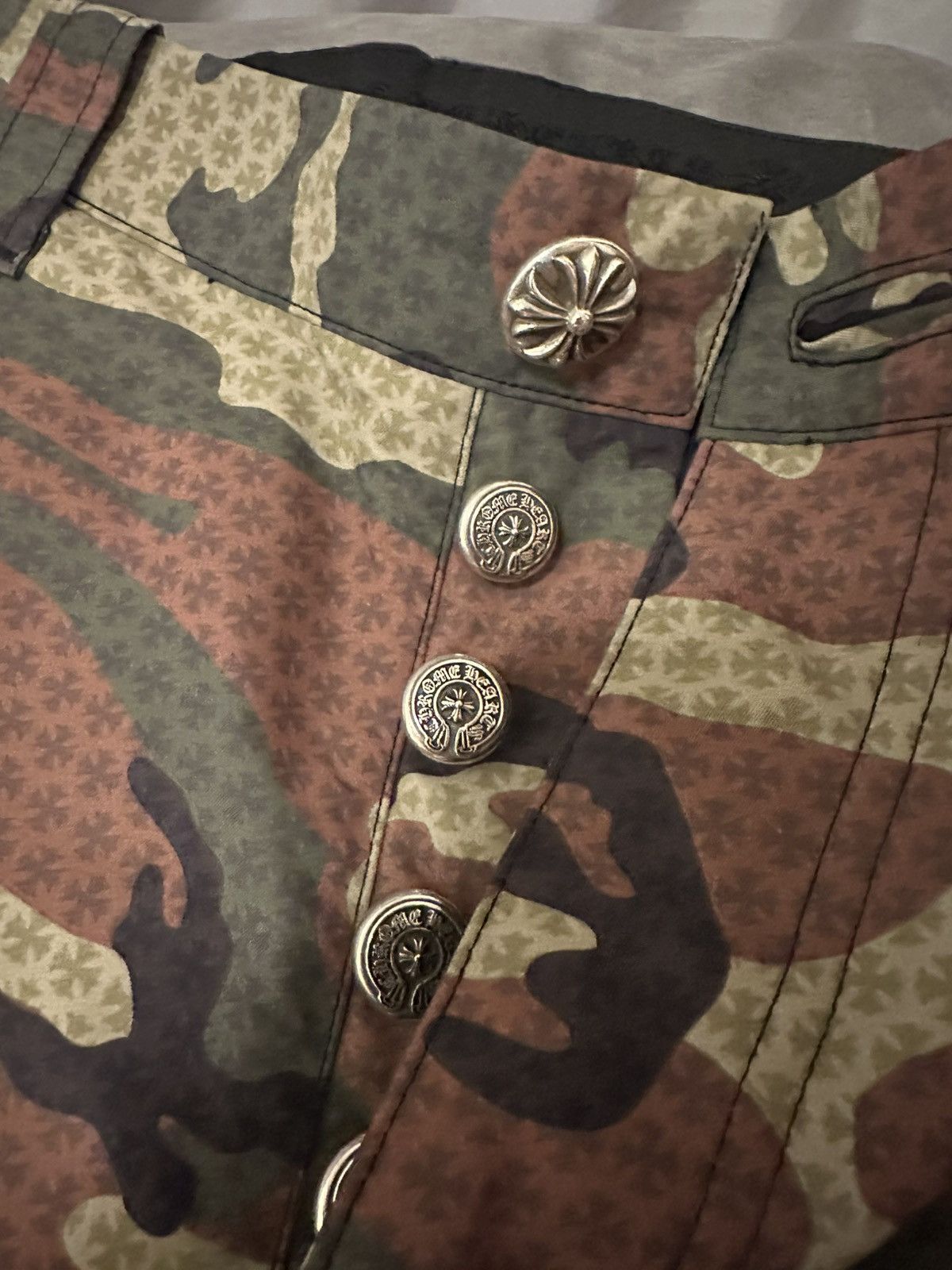 Chrome Hearts Chrome Hearts Carpenter Double Knee + Print Camouflage Pants Size US 32 / EU 48 - 2 Thumbnail