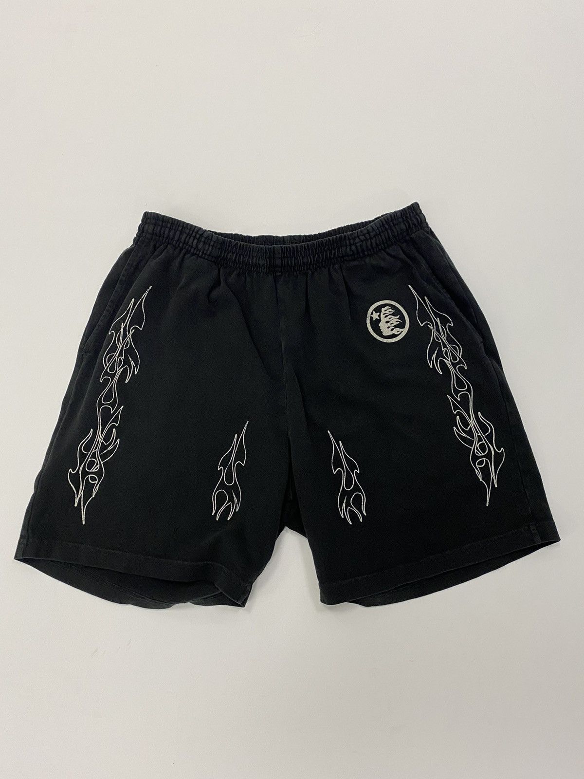 HELLSTAR Hellstar Flame Black Shorts | Grailed