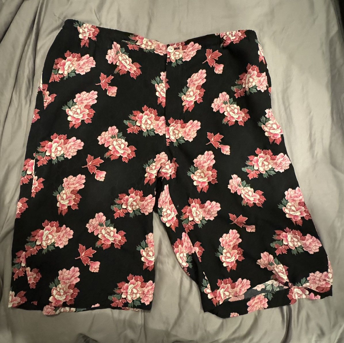 Gucci Gucci Black MonogramShorts Silk Size US 33 - 4 Thumbnail