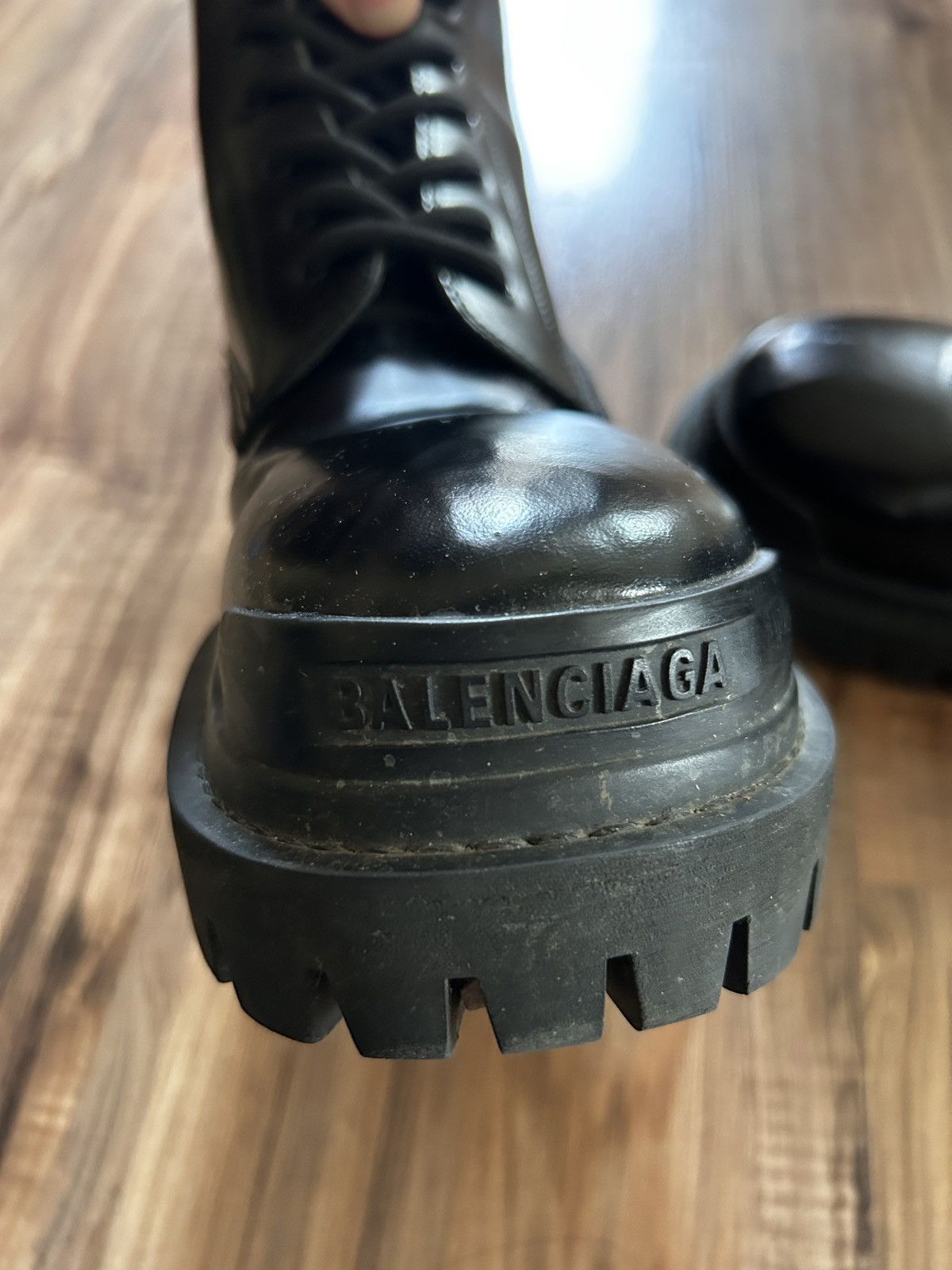 Balenciaga Strike Boots 42