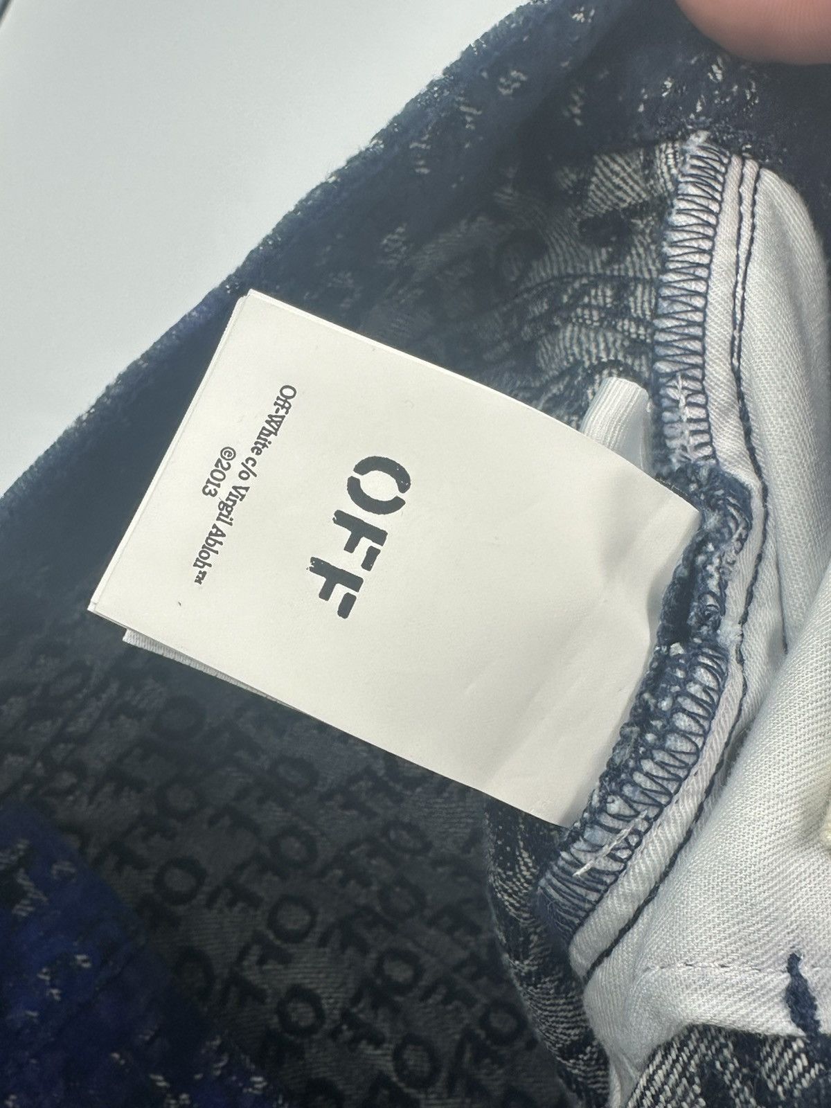 Off-White OFF-WHITE VELVET DENIM JEANS Size US 32 / EU 48 - 9 Thumbnail