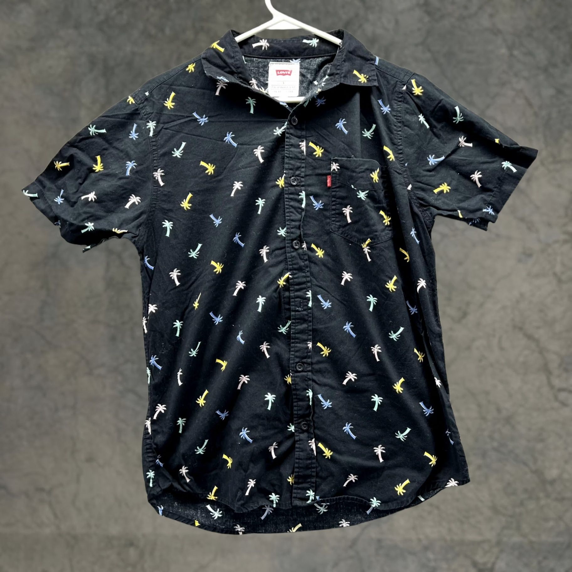 Levi's Levi's Shirt Men Small Adult Black Casual Button Down All over Palms Size US S / EU 44-46 / 1 - 1 Thumbnail