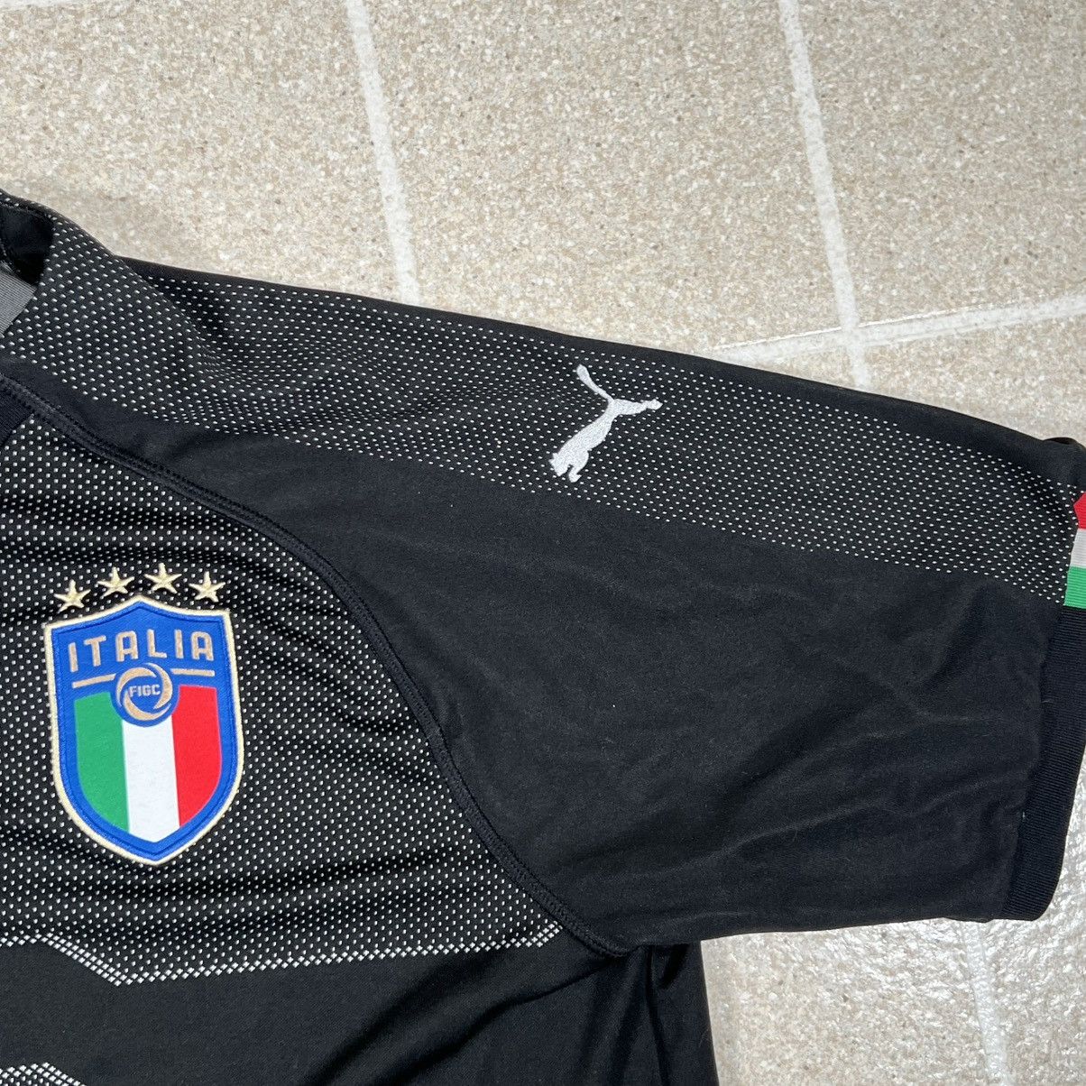 Puma Italy 2018-2019 Goalkeeper Soccer Jersey Football Shirt sz L Size US L / EU 52-54 / 3 - 5 Thumbnail