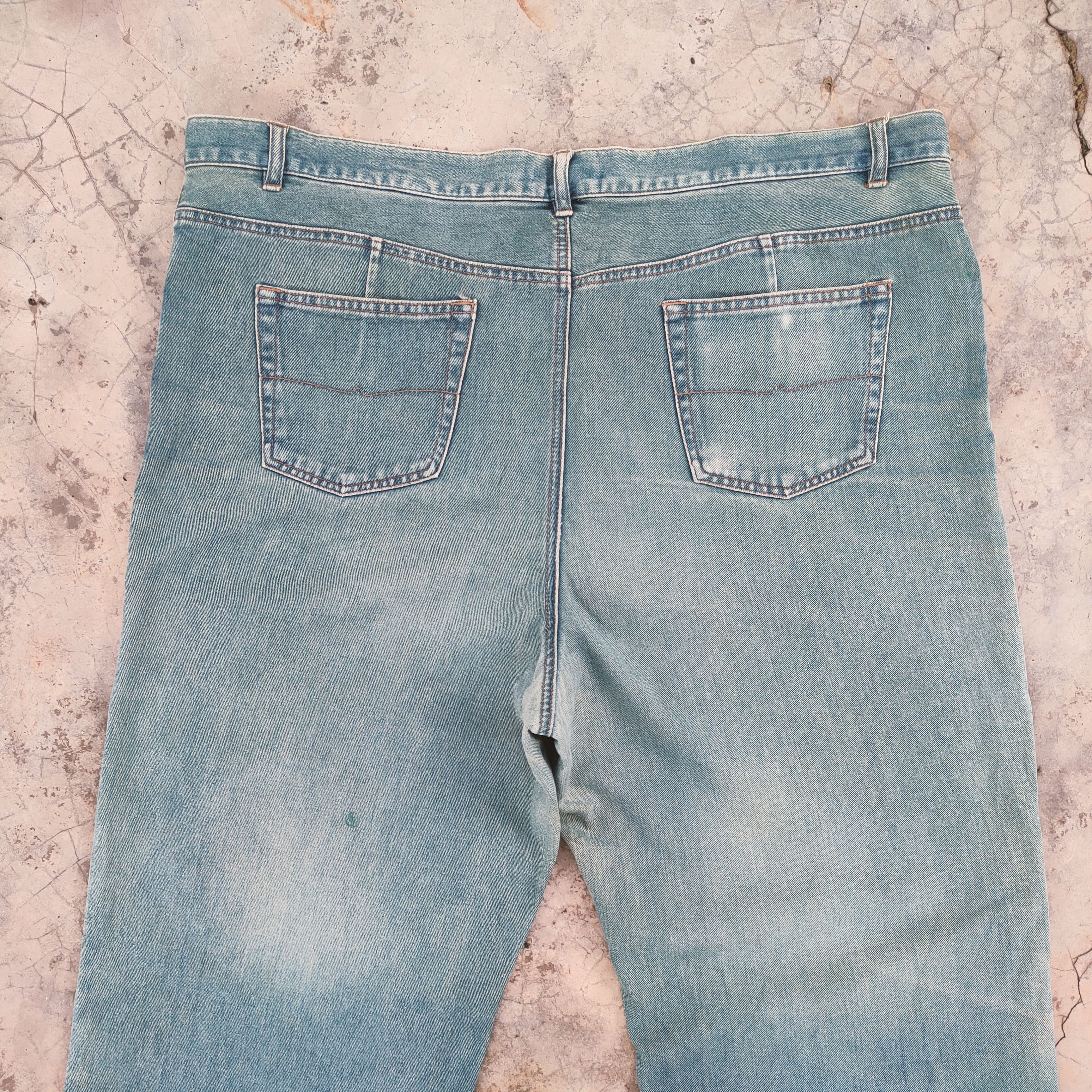 Japanese Brand VINTAGE JAPANESE RUSTY FADED RIPPED JEANS DENIM PANTS Size US 44 / EU 60 - 9 Thumbnail