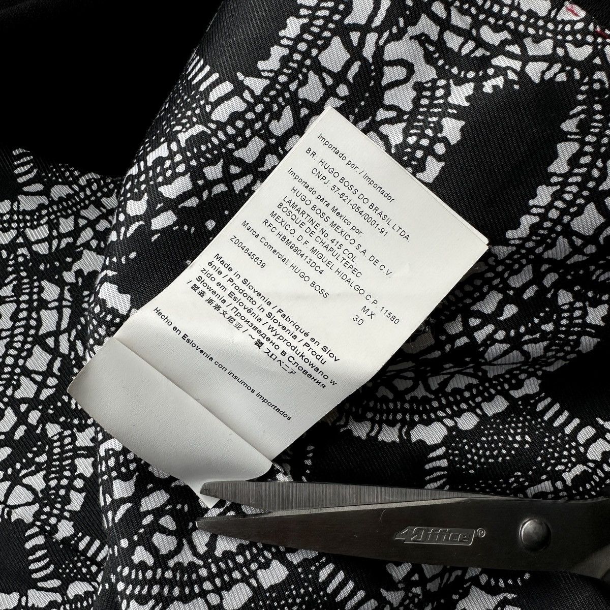 Hugo Boss Women’s Hugo Boss Anella Blazer Jacket Black Size: UK 12 Size M / US 6-8 / IT 42-44 - 15 Thumbnail