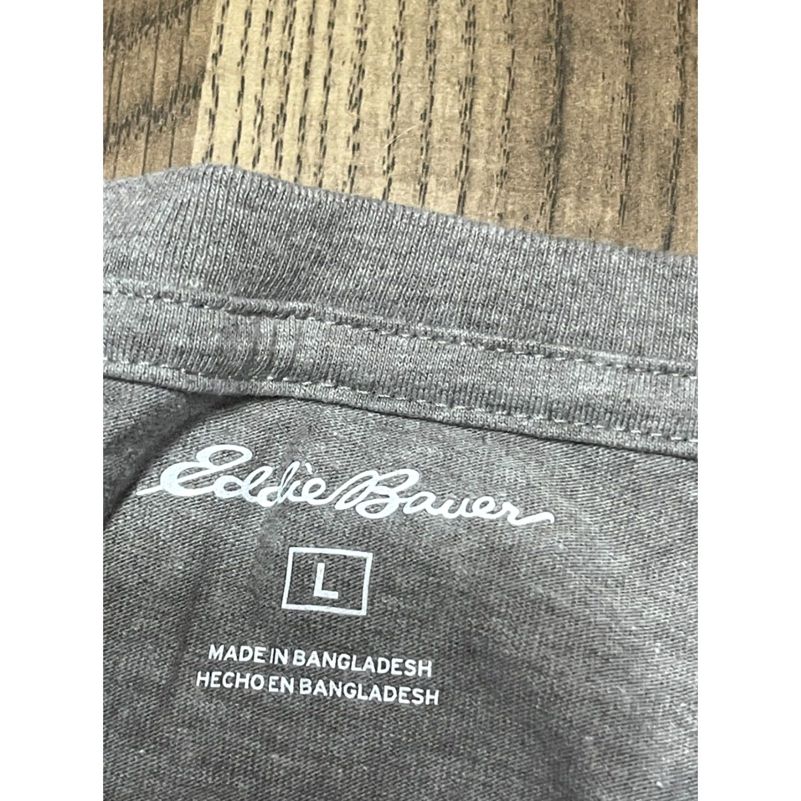 Eddie Bauer Eddie Bauer Shirt Men's Large Gray Short Sleeve Crew Neck T-Shirt Regular Fit Size US L / EU 52-54 / 3 - 5 Thumbnail