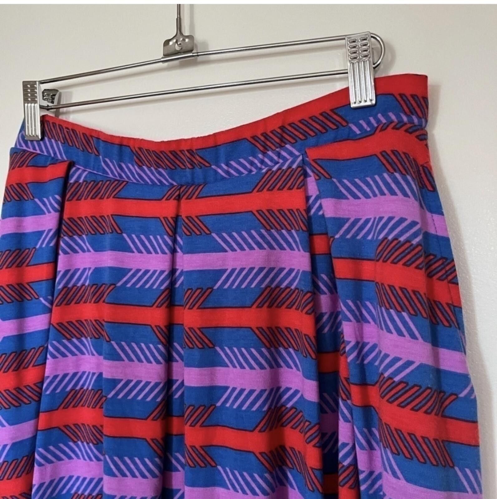 Other Luluroe skirt Size 28" / US 6 / IT 42 - 3 Thumbnail