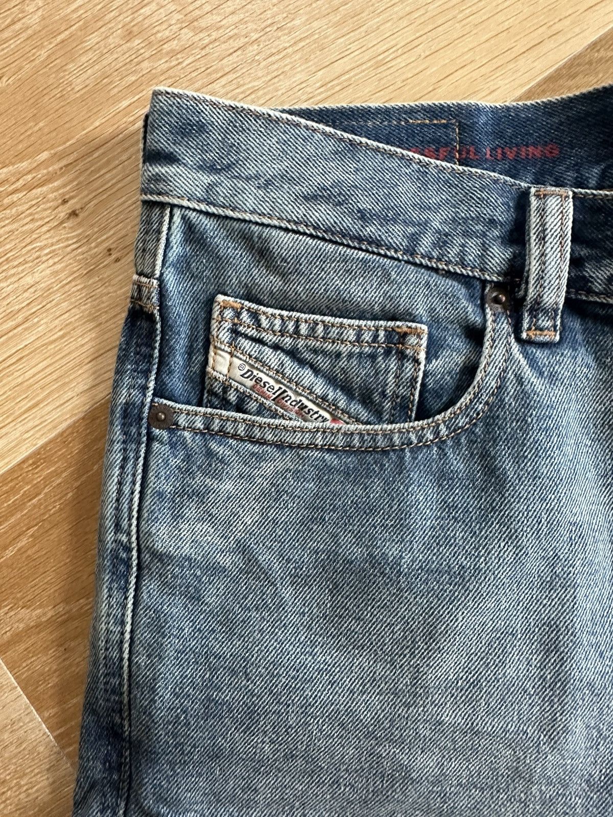 Diesel Diesel Regular Denim Shorts Size 28 Size US 28 / EU 44 - 4 Thumbnail