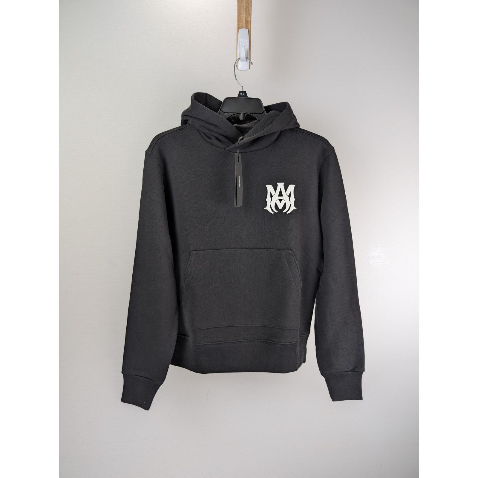 Amiri o1rshd1 Q:3 / MA Core Logo Hoodie in Black Size US XS / EU 42 / 0 - 1 Thumbnail