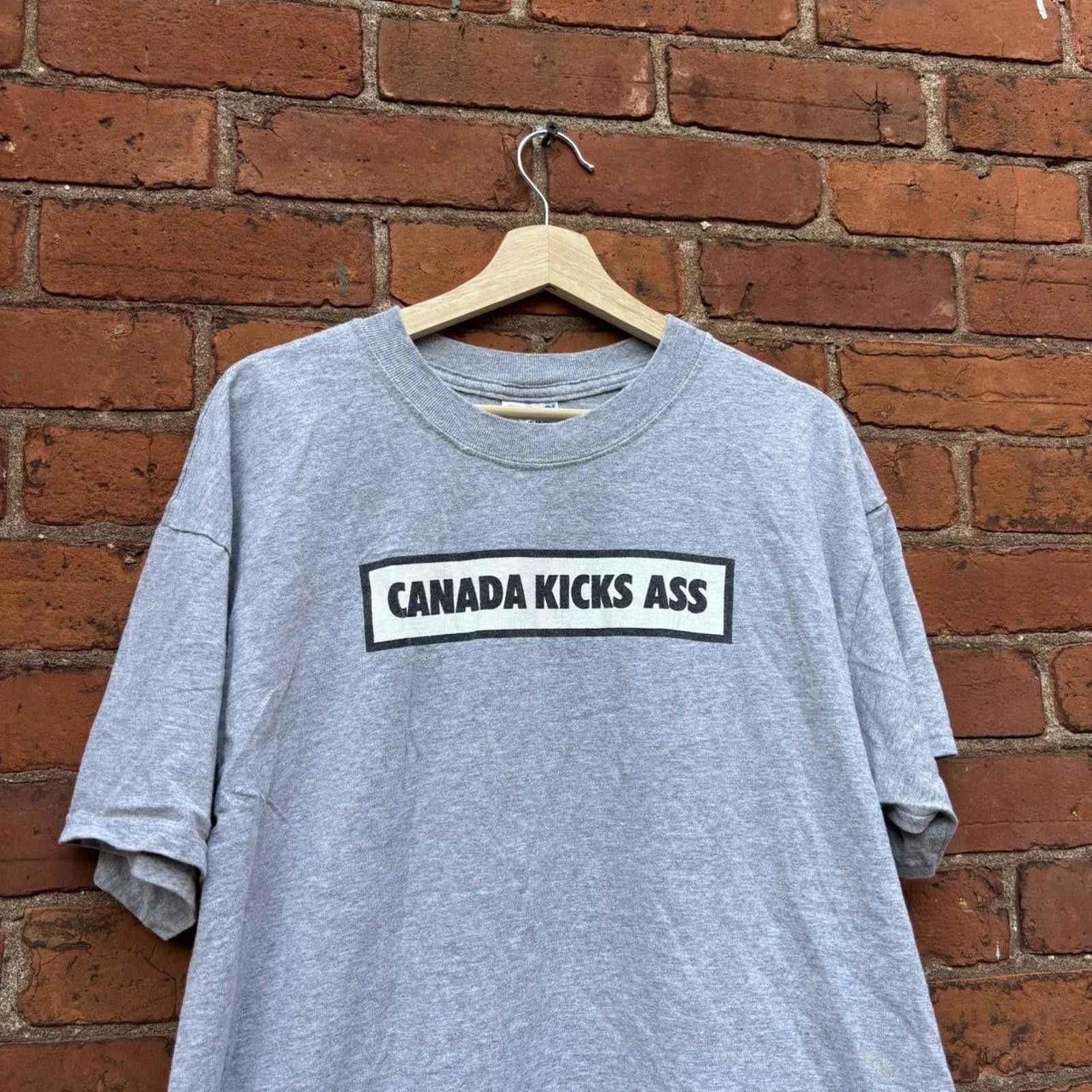 Gildan vintage west 49 Canada kicks ass t shirt 00s XL Size US XL / EU 56 / 4 - 3 Thumbnail
