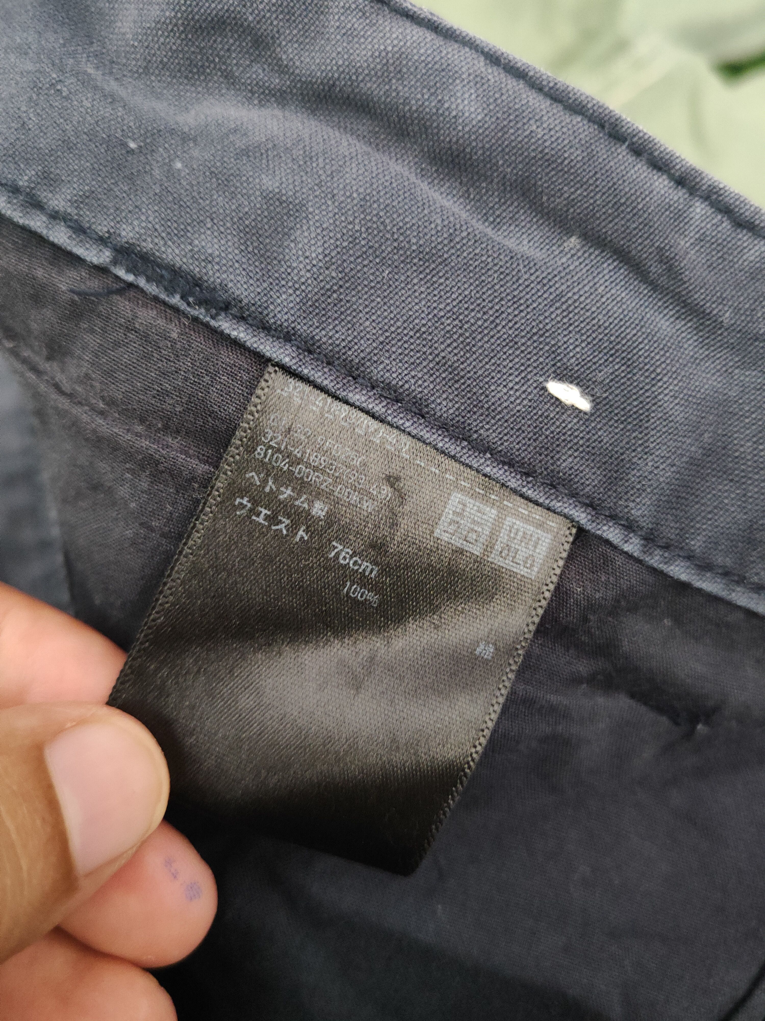 Japanese Brand DL Uniqlo Dark Blue Multipocket Cargo Pants #46-373 Size US 31 - 13 Thumbnail