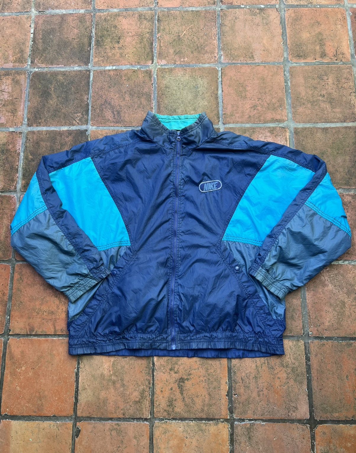 Nike Vintage Jacket Nike Air Max Big Logo Size US XL / EU 56 / 4 - 3 Thumbnail