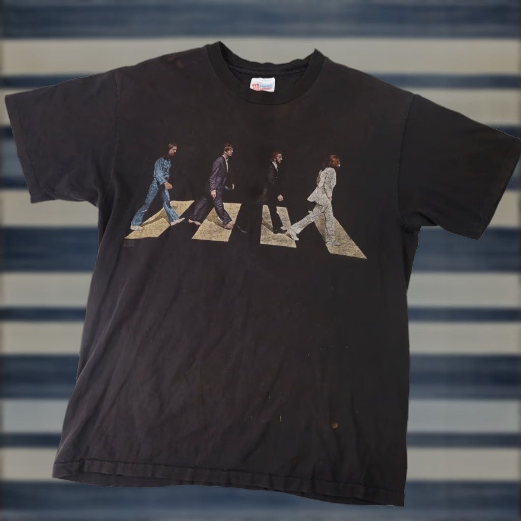 Vintage VINTAGE Winterland The Beatles Abby Road Mens Large Graphic T Shirt Black Size US L / EU 52-54 / 3 - 1 Thumbnail