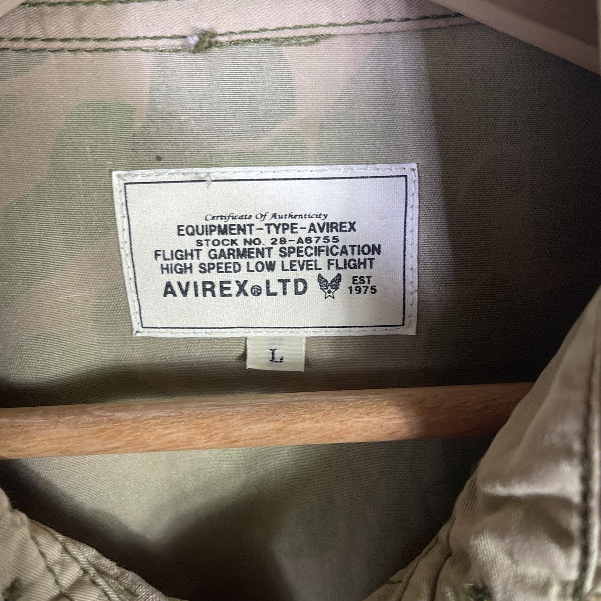 Avirex Rare! USN Avirex Camo Army Shirt Size US L / EU 52-54 / 3 - 11 Thumbnail
