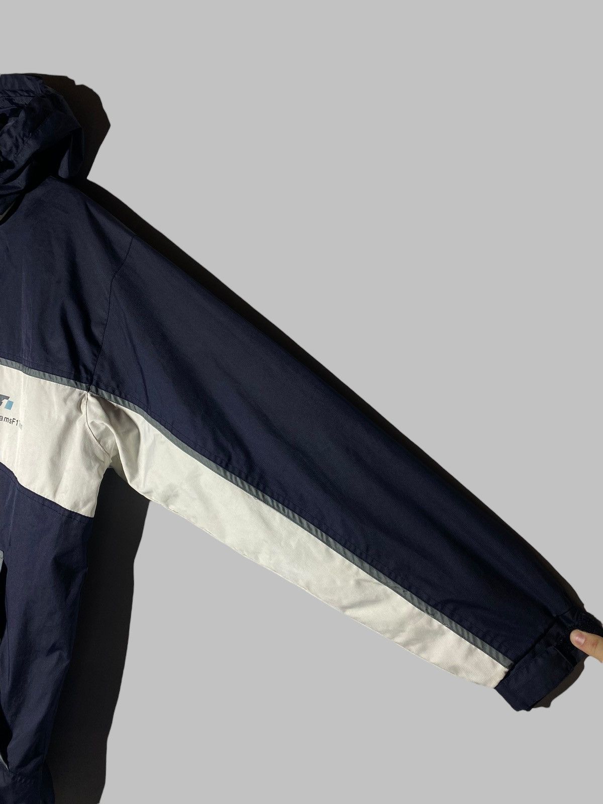 BMW Vintage 2002 BMW Williams F1 Team Nylon Racing Jacket Size US L / EU 52-54 / 3 - 9 Thumbnail