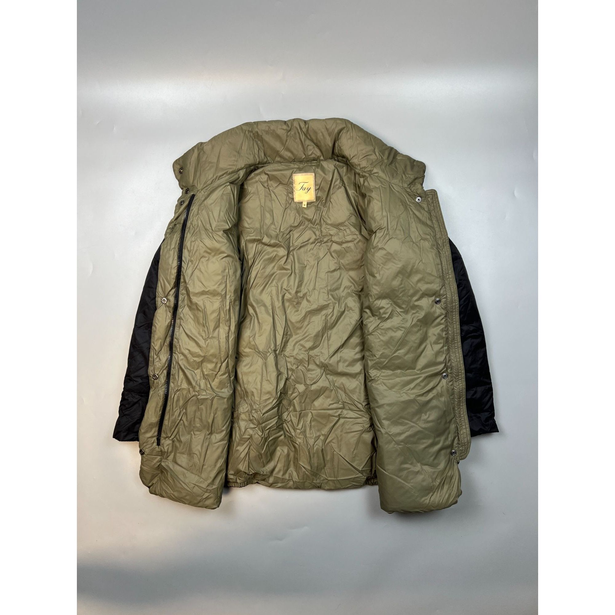 Fay Fay Nylon Down Coat (Y0661) Size M / US 6-8 / IT 42-44 - 7 Thumbnail