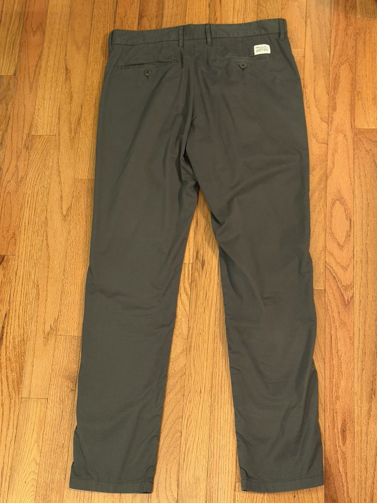 Norse Projects Aros Slim Stretch in Moss Size US 32 / EU 48 - 2 Thumbnail