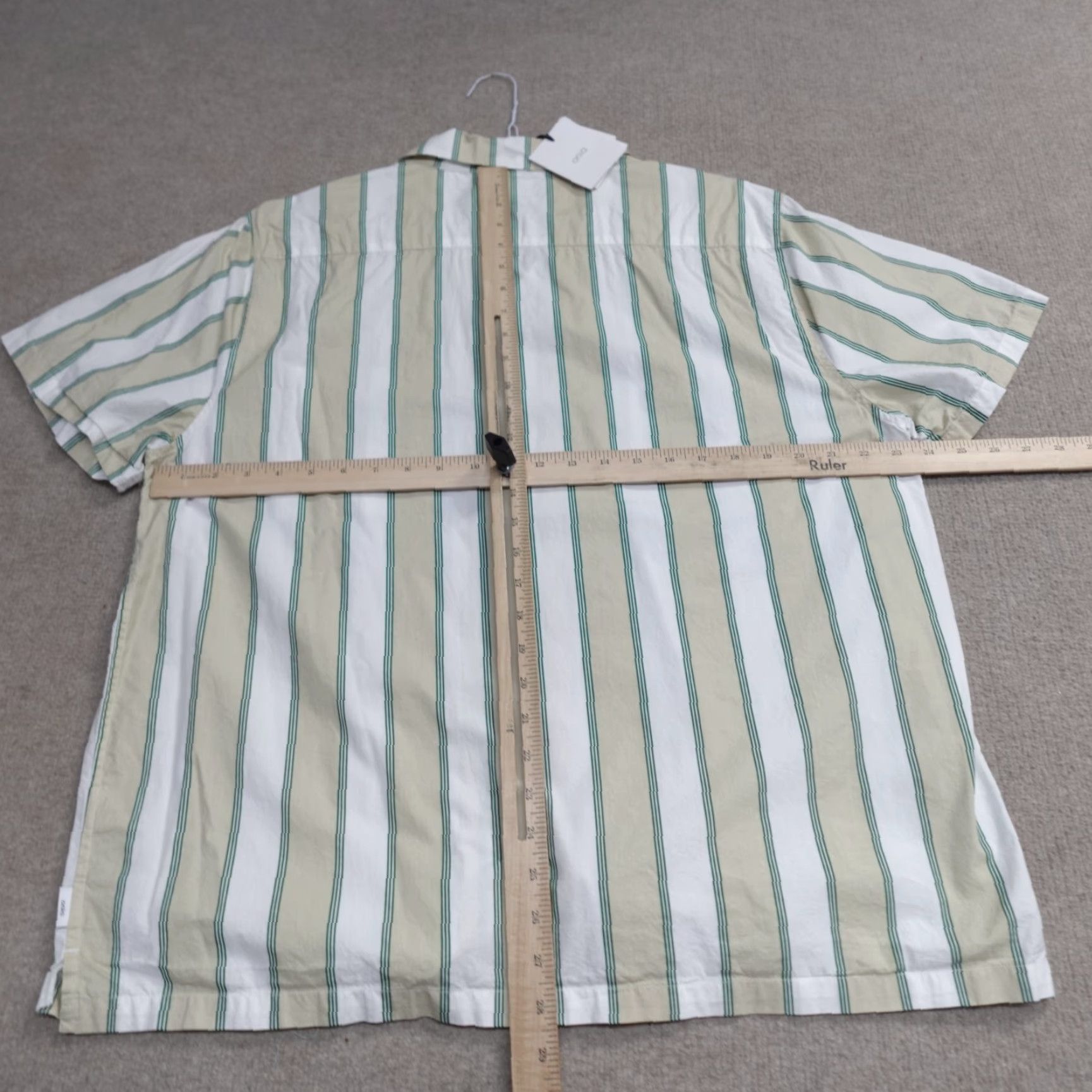 Onia Onia Camp Shirt XL White Beige Striped Short Sleeve Poplin NEW Shirt Men XL White Striped Poplin Button-Up Collared Casual Camp Shirt Size US XL / EU 56 / 4 - 6 Thumbnail
