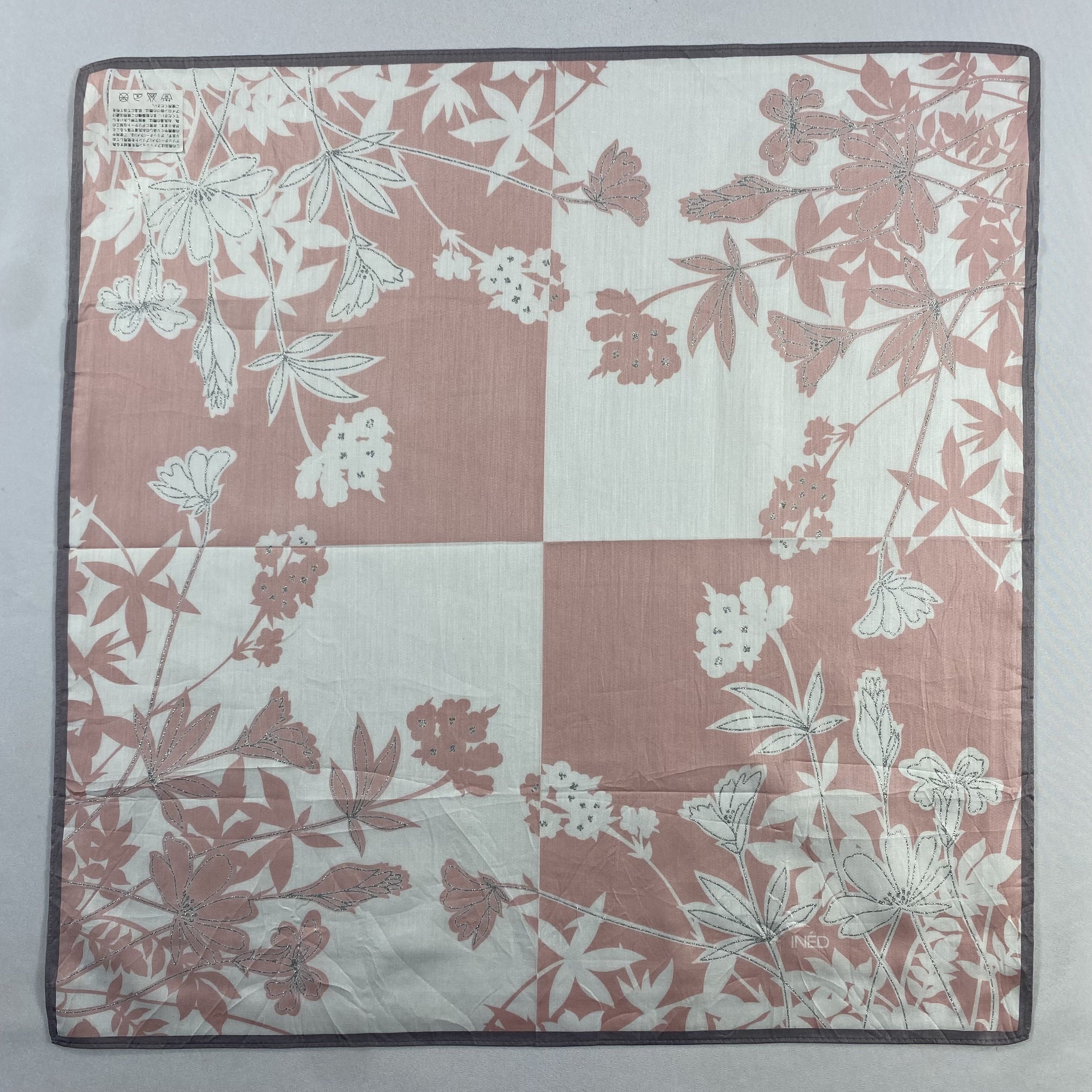 Vintage Ined Bandana/ Handkerchief / Neckerchief-P1824 Size ONE SIZE - 1 Thumbnail