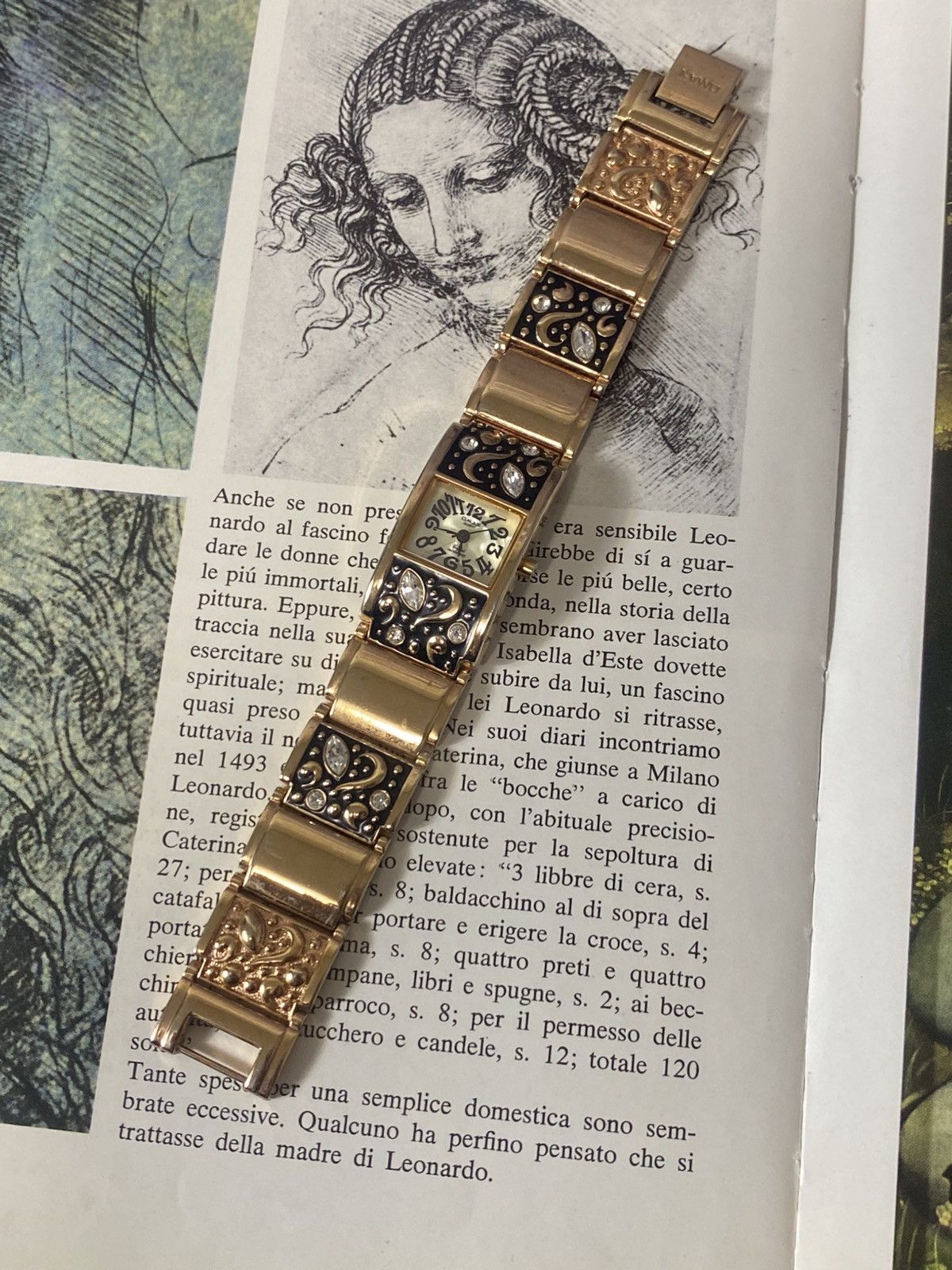 Japanese Brand Very Rare Futuristic OMAX JES 140 Crystal Watch Size ONE SIZE - 5 Thumbnail